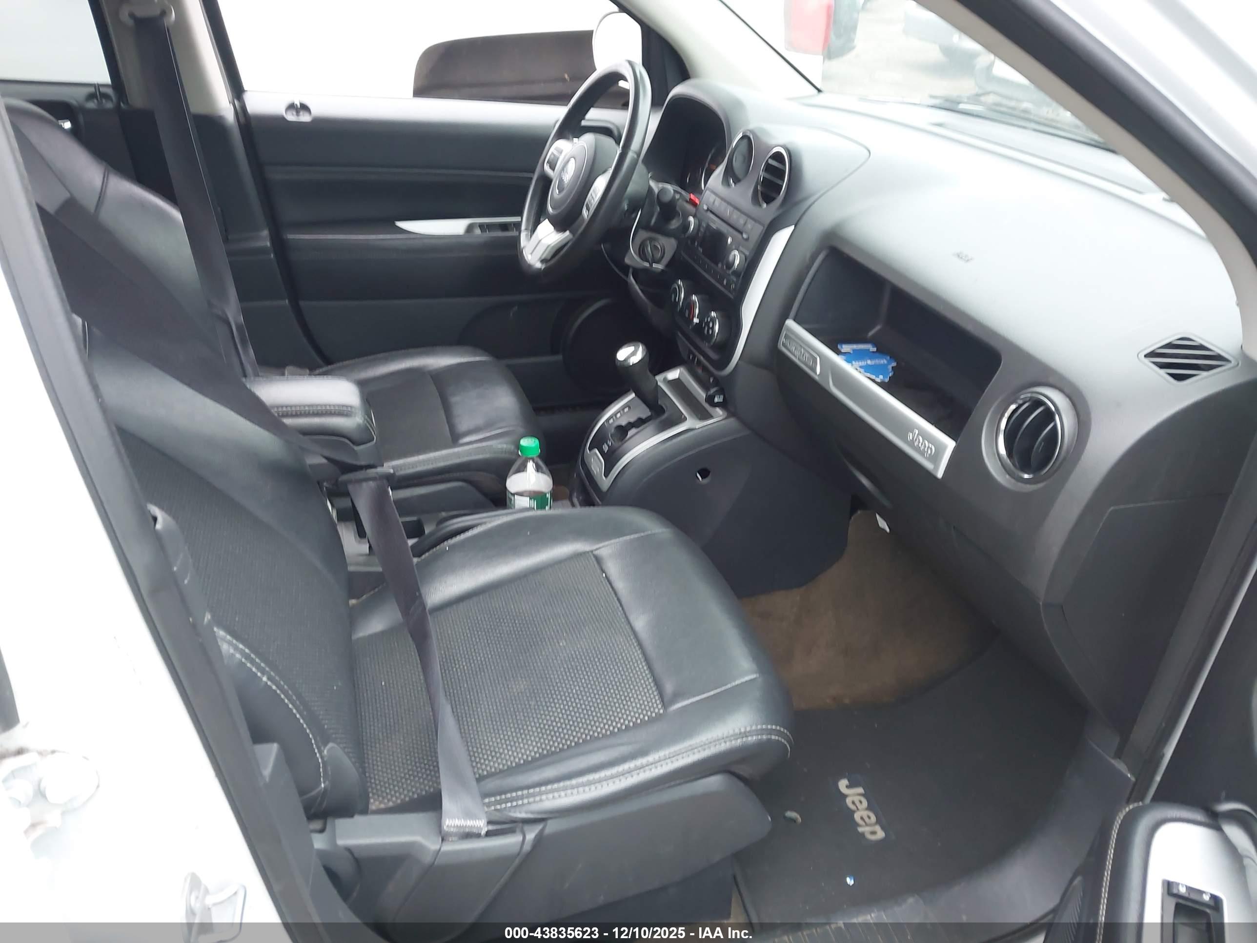 JEEP COMPASS image 5