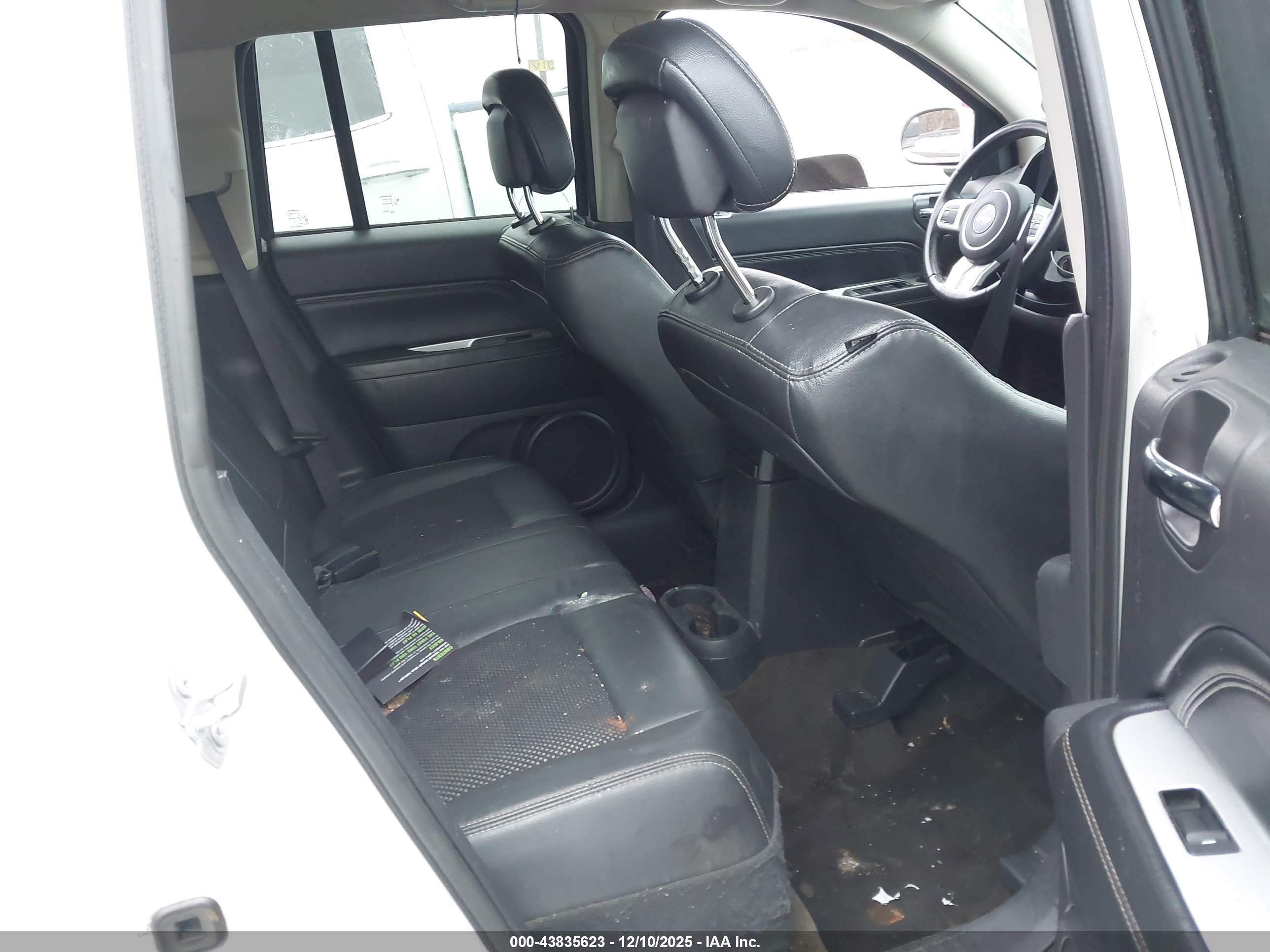 JEEP COMPASS image 8