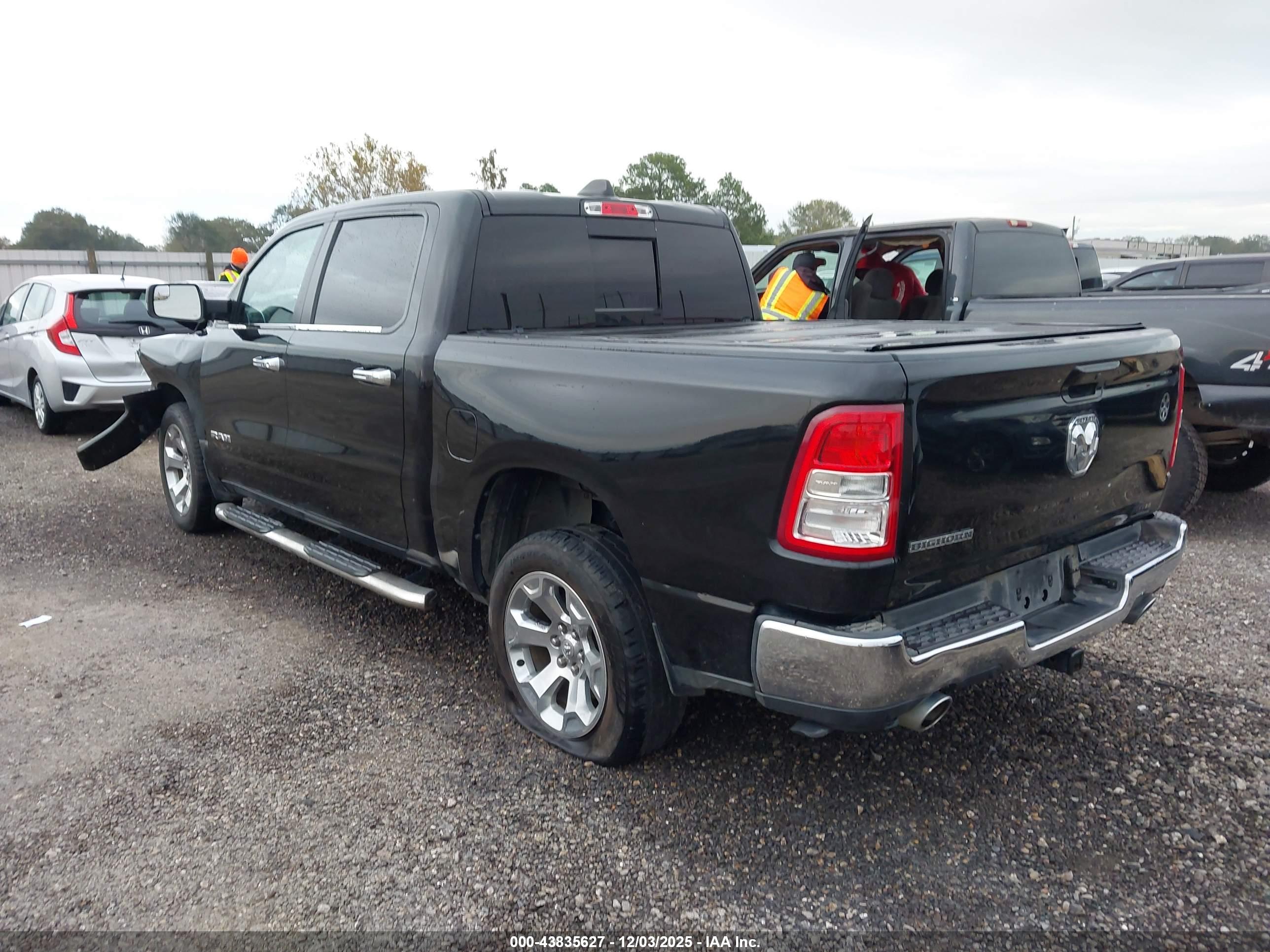 RAM 1500 image 3