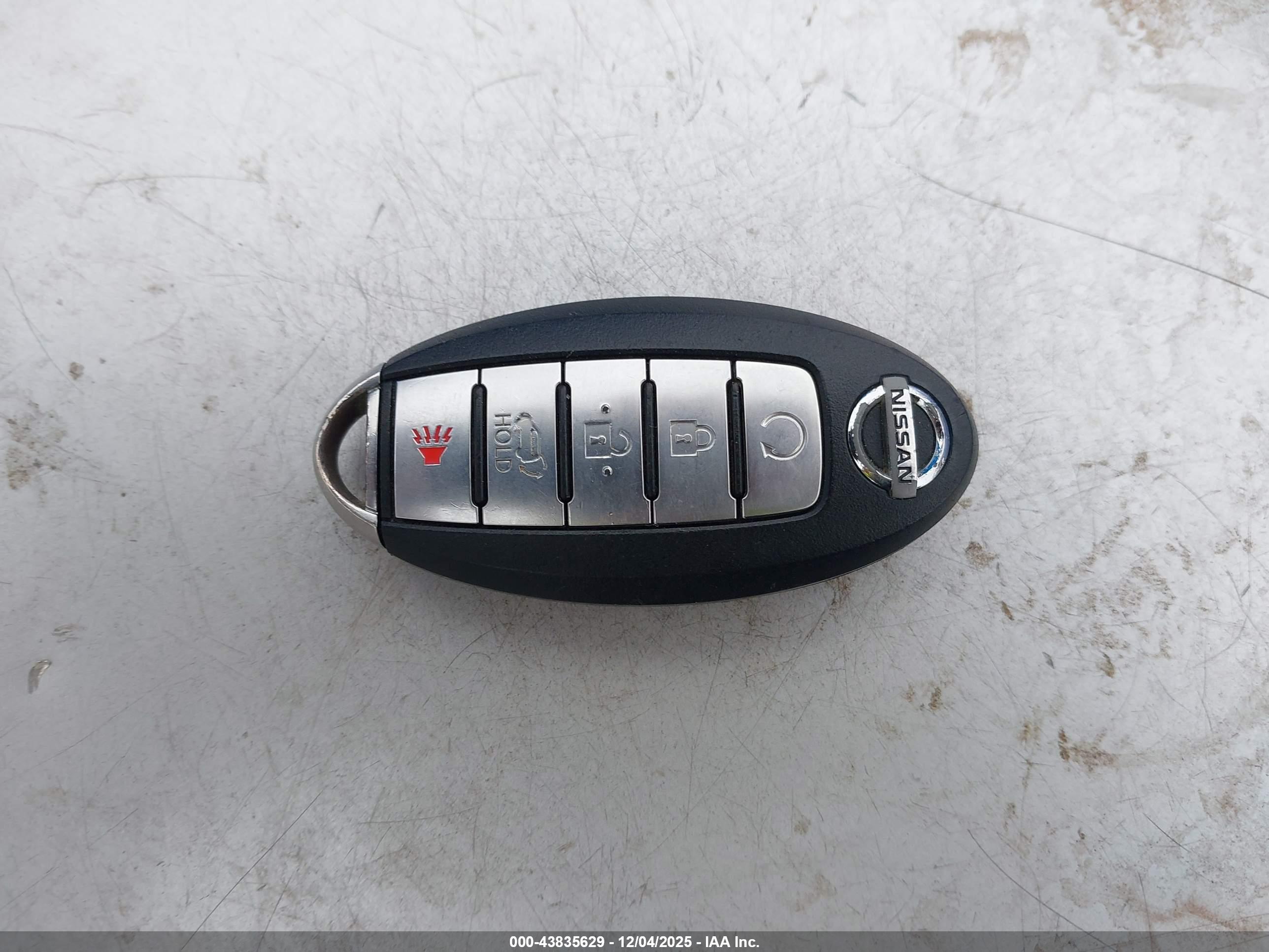 NISSAN ARMADA image 11
