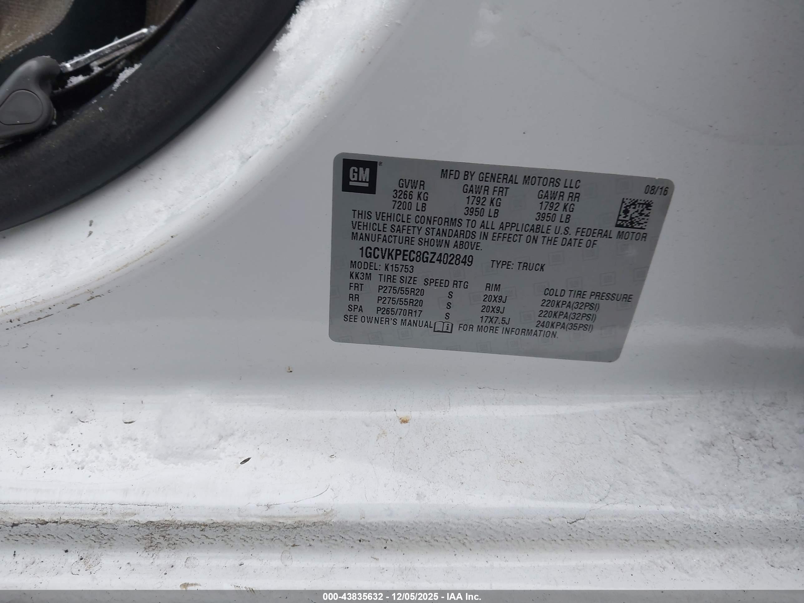 CHEVROLET SILVERADO image 9