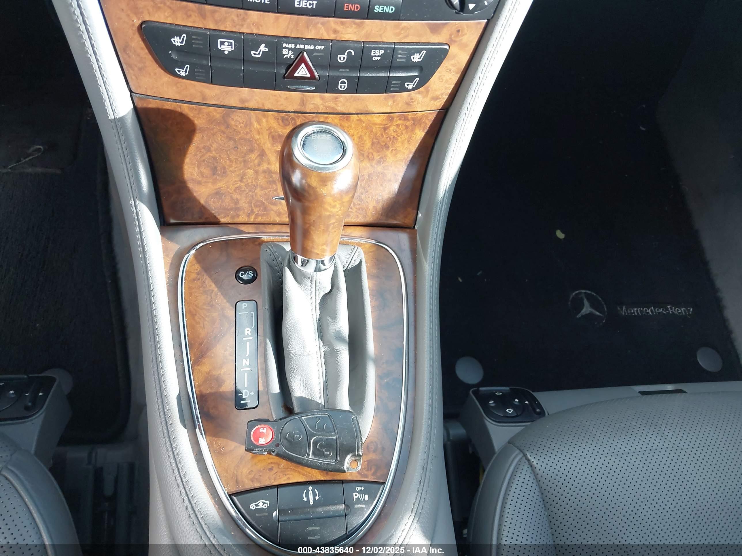 MERCEDES-BENZ CLS image 11