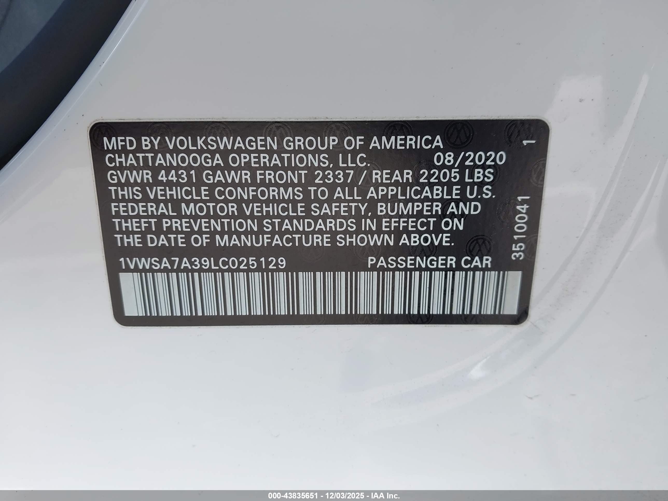 VOLKSWAGEN PASSAT image 9