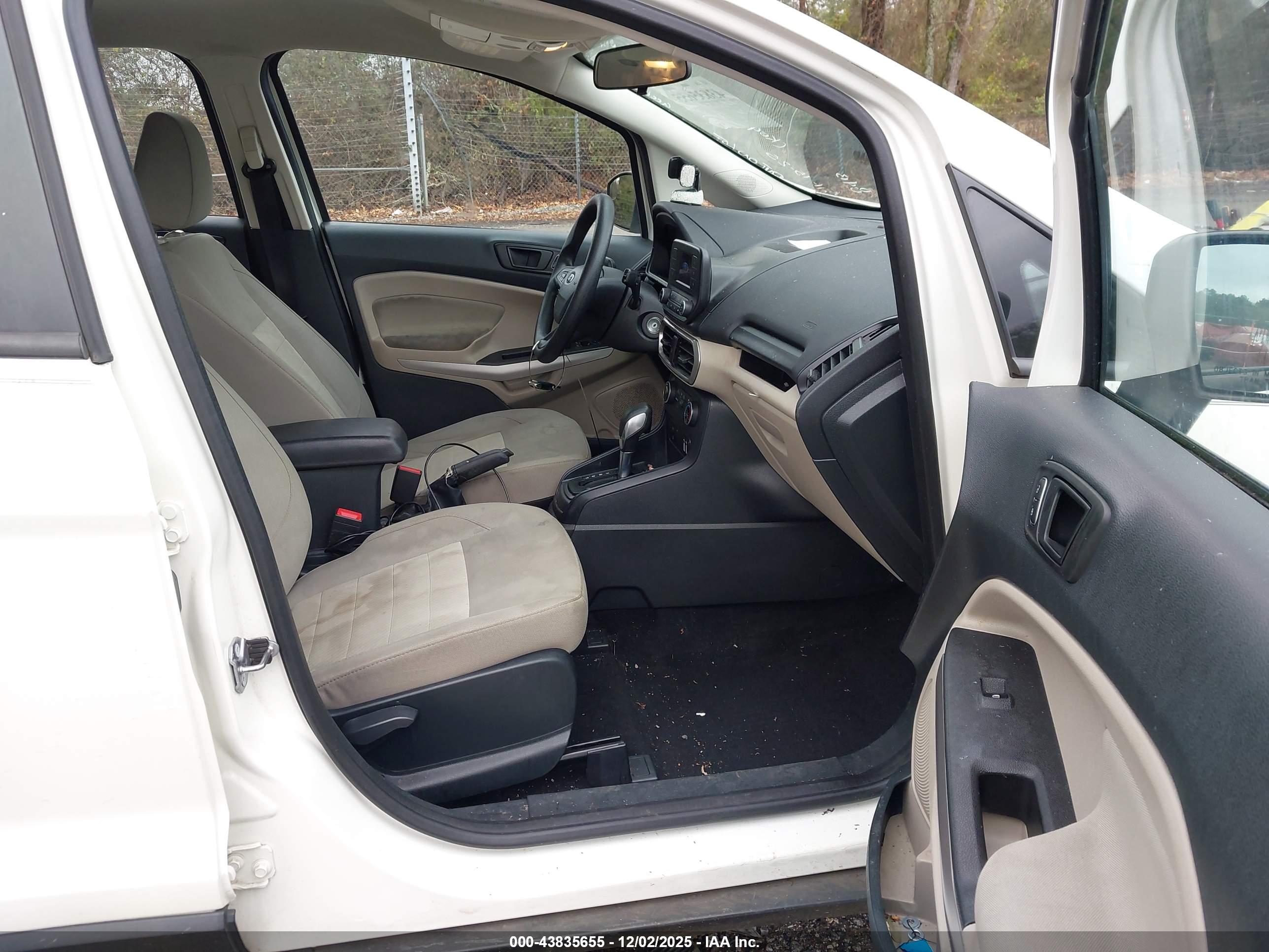 FORD ECOSPORT image 5