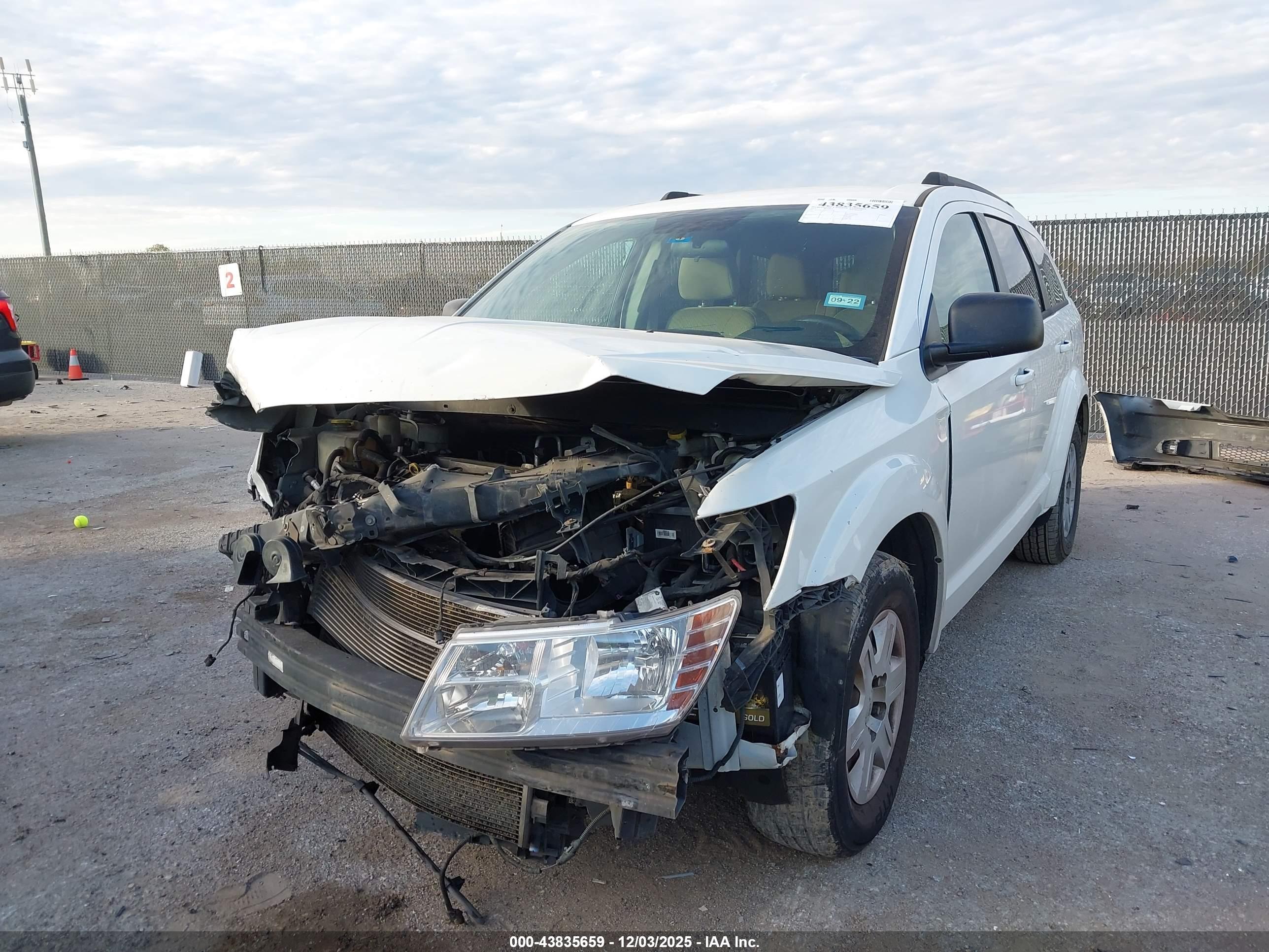 DODGE JOURNEY image 2