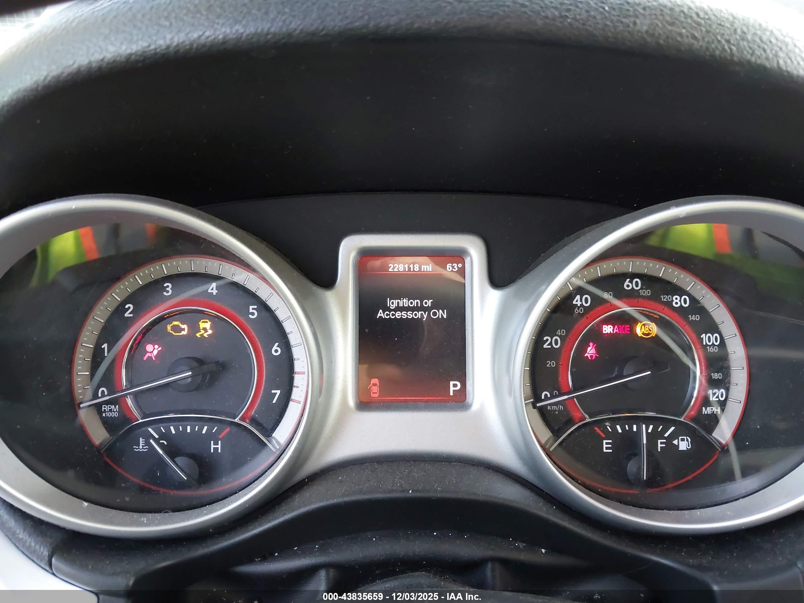DODGE JOURNEY image 7