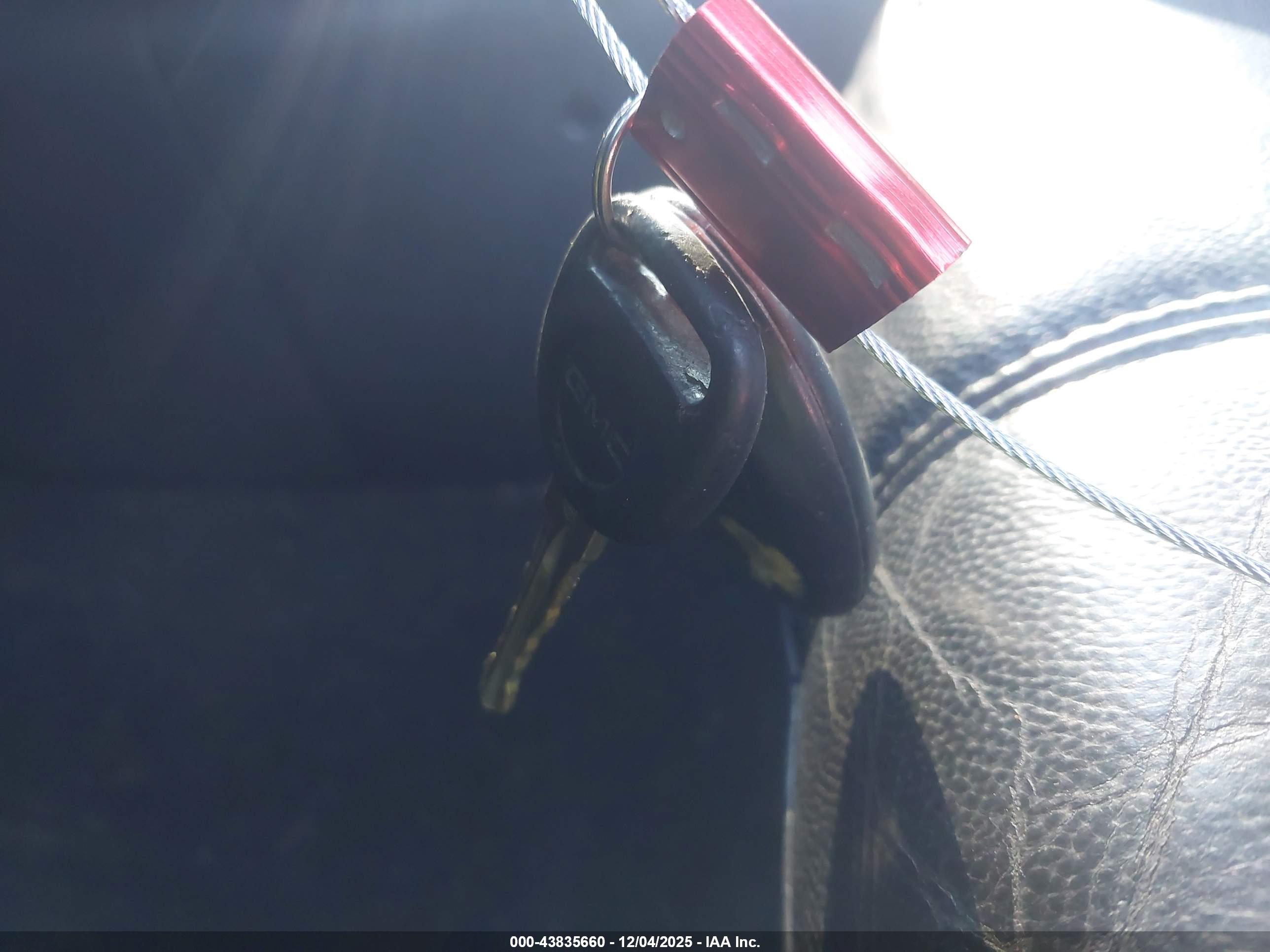 GMC SIERRA image 11