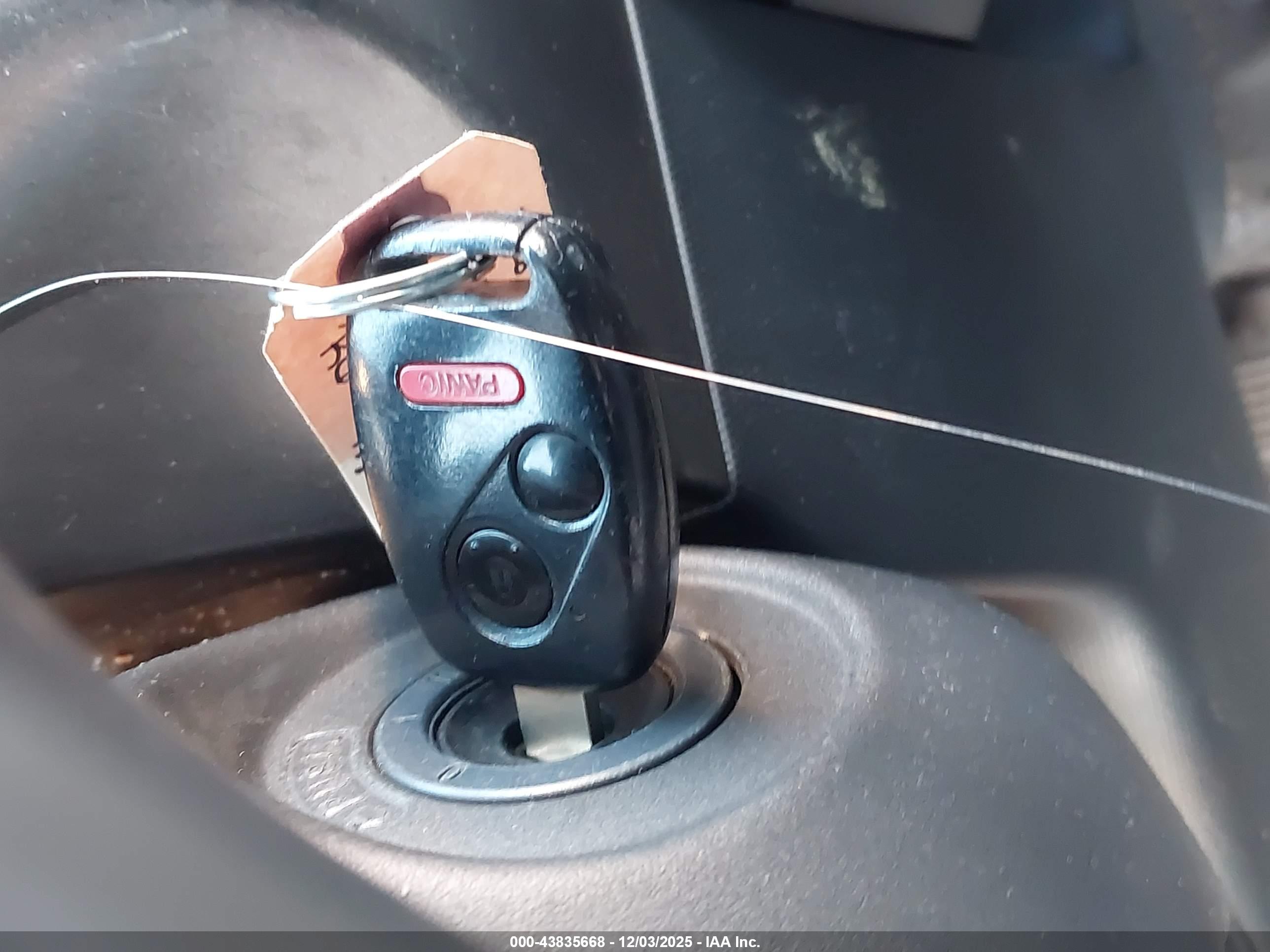 HONDA FIT image 11