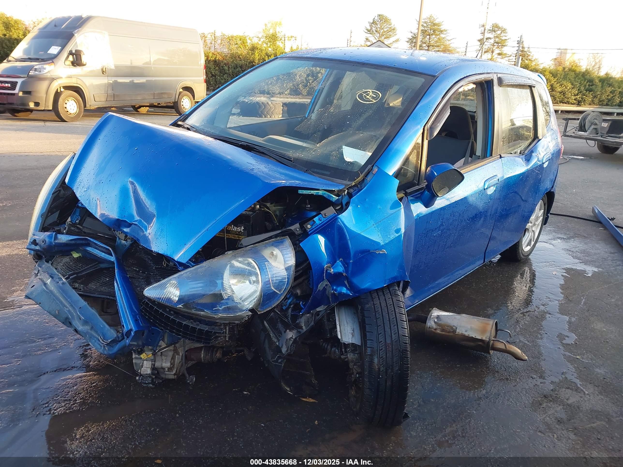 HONDA FIT image 2