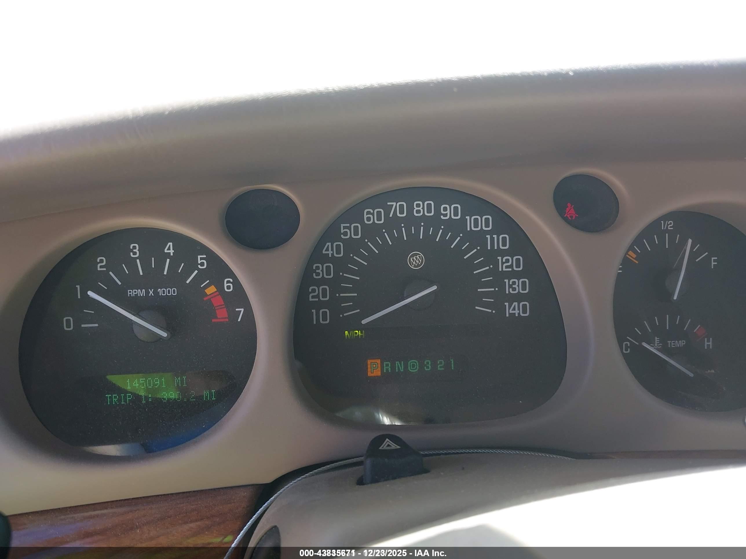 BUICK LESABRE image 7