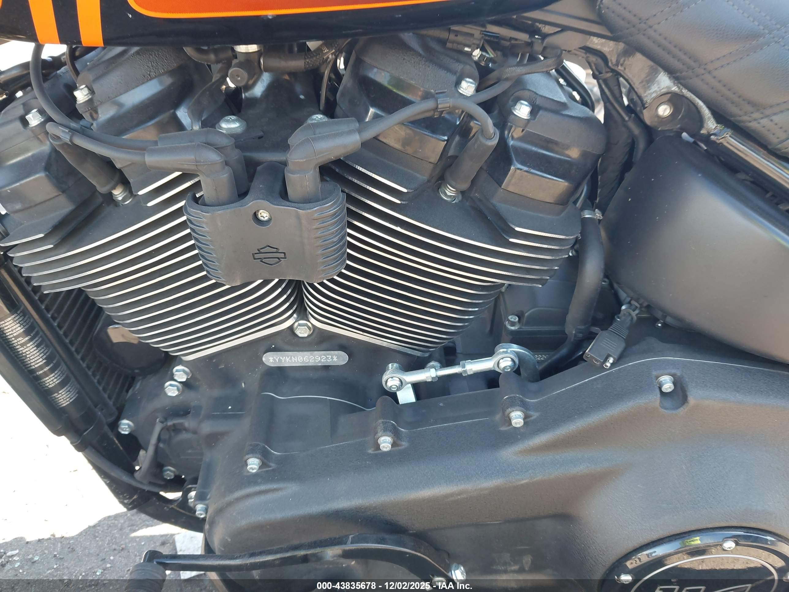 HARLEY-DAVIDSON FXBBS image 9