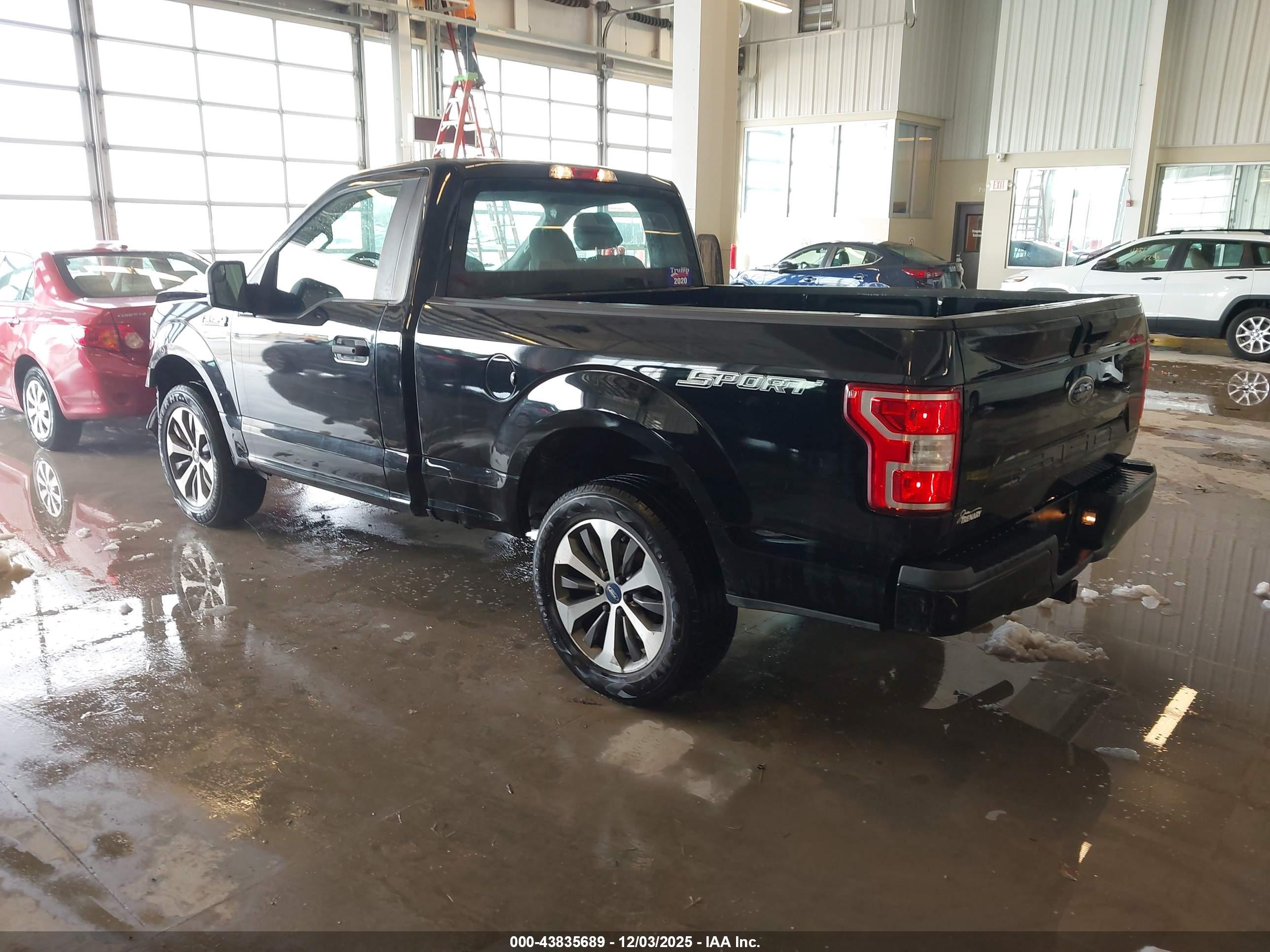 FORD F-150 image 3