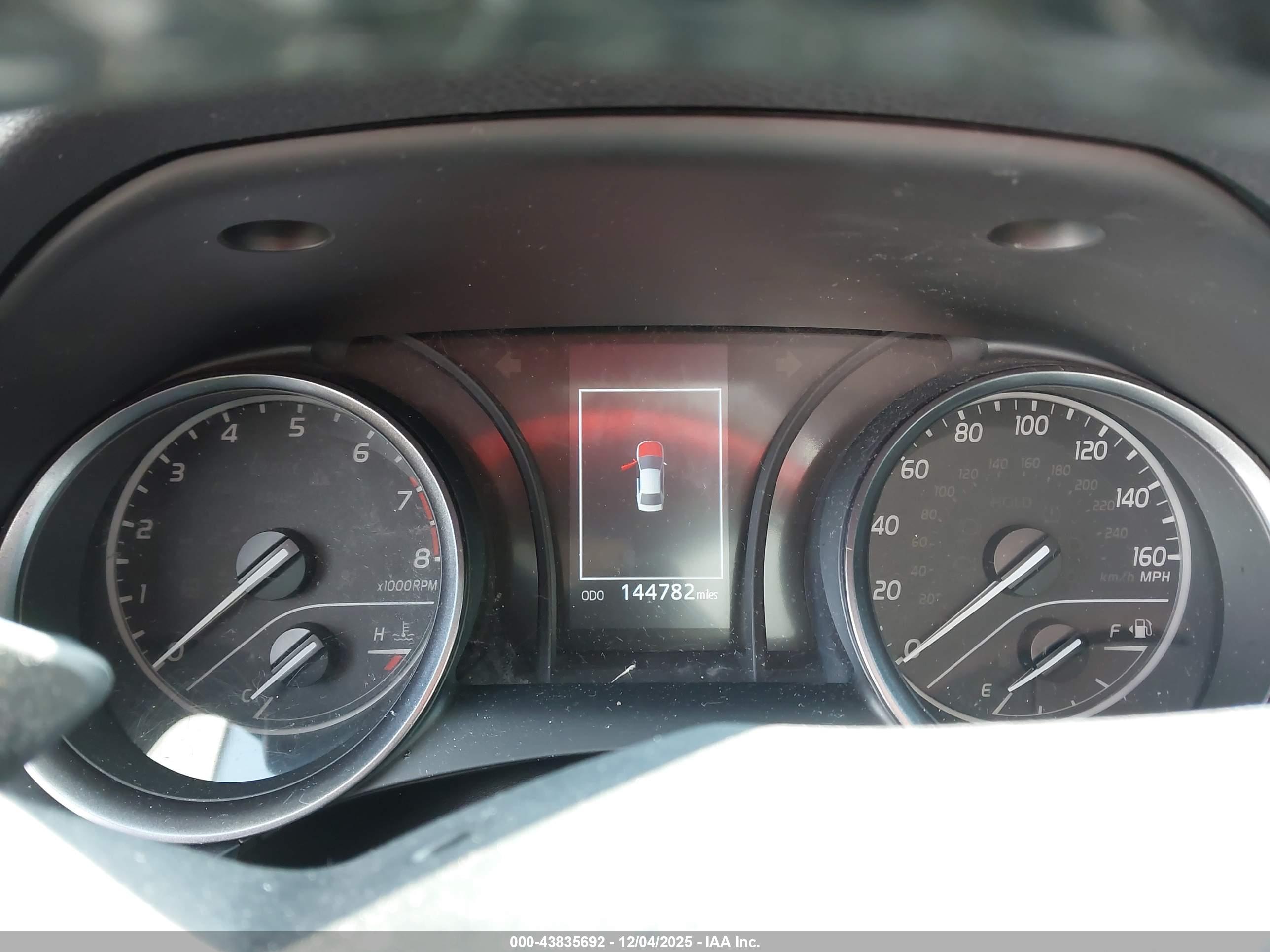 TOYOTA CAMRY image 7