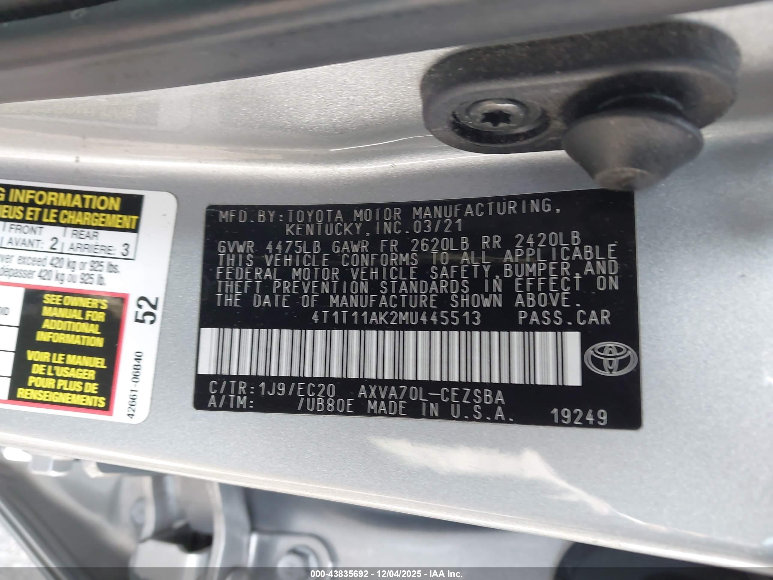 TOYOTA CAMRY image 9