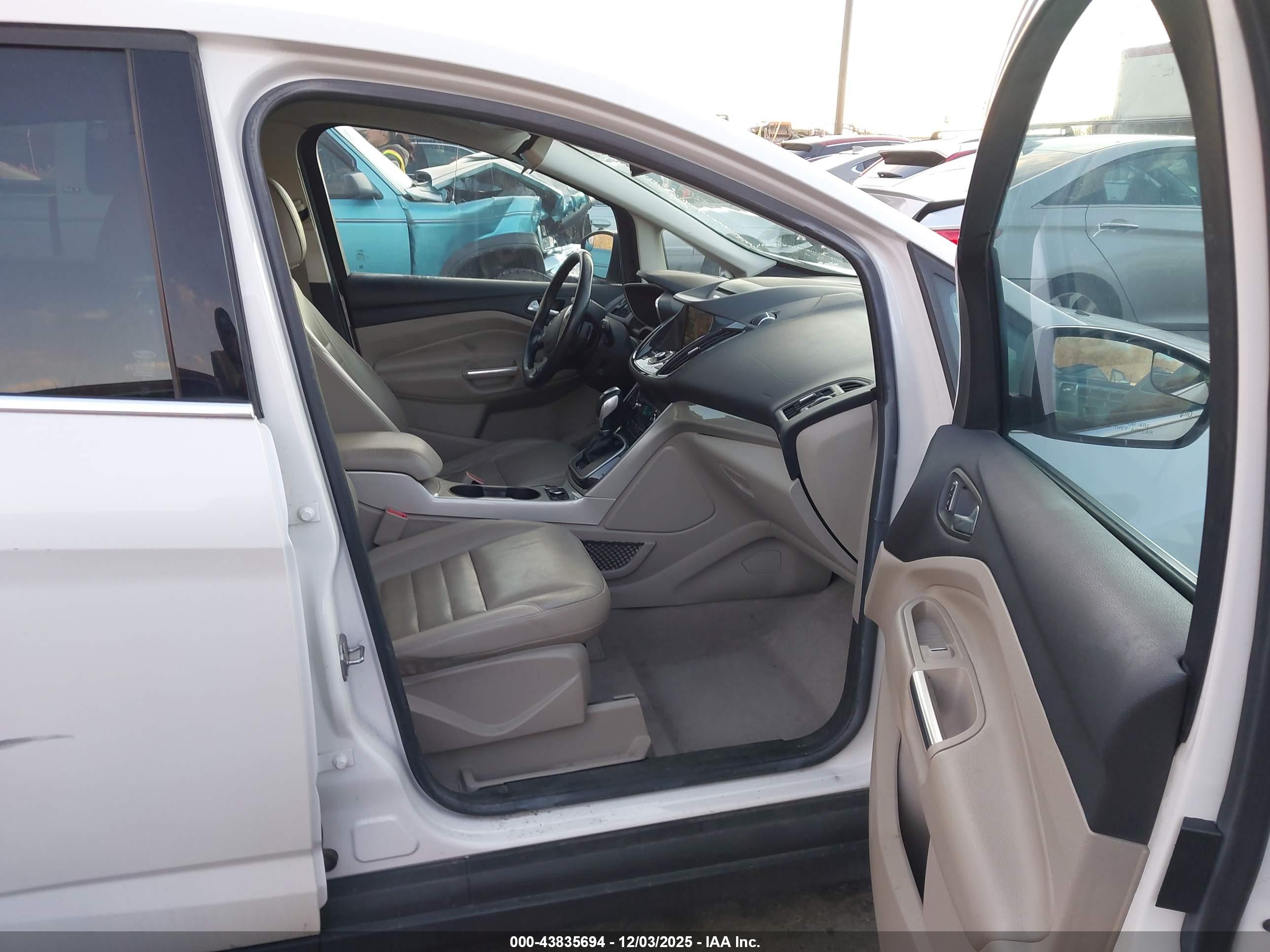 FORD C-MAX image 5
