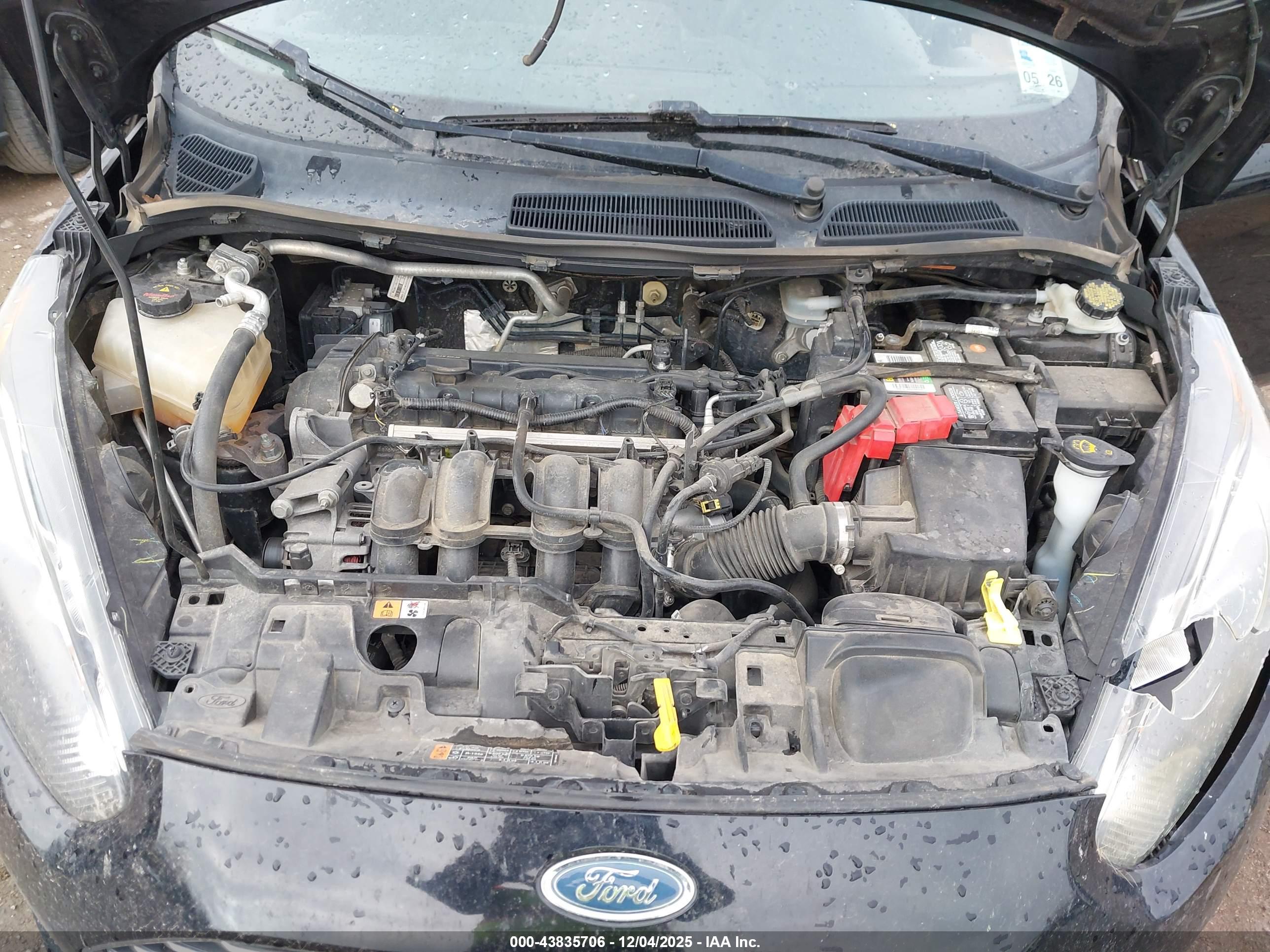 FORD FIESTA image 10