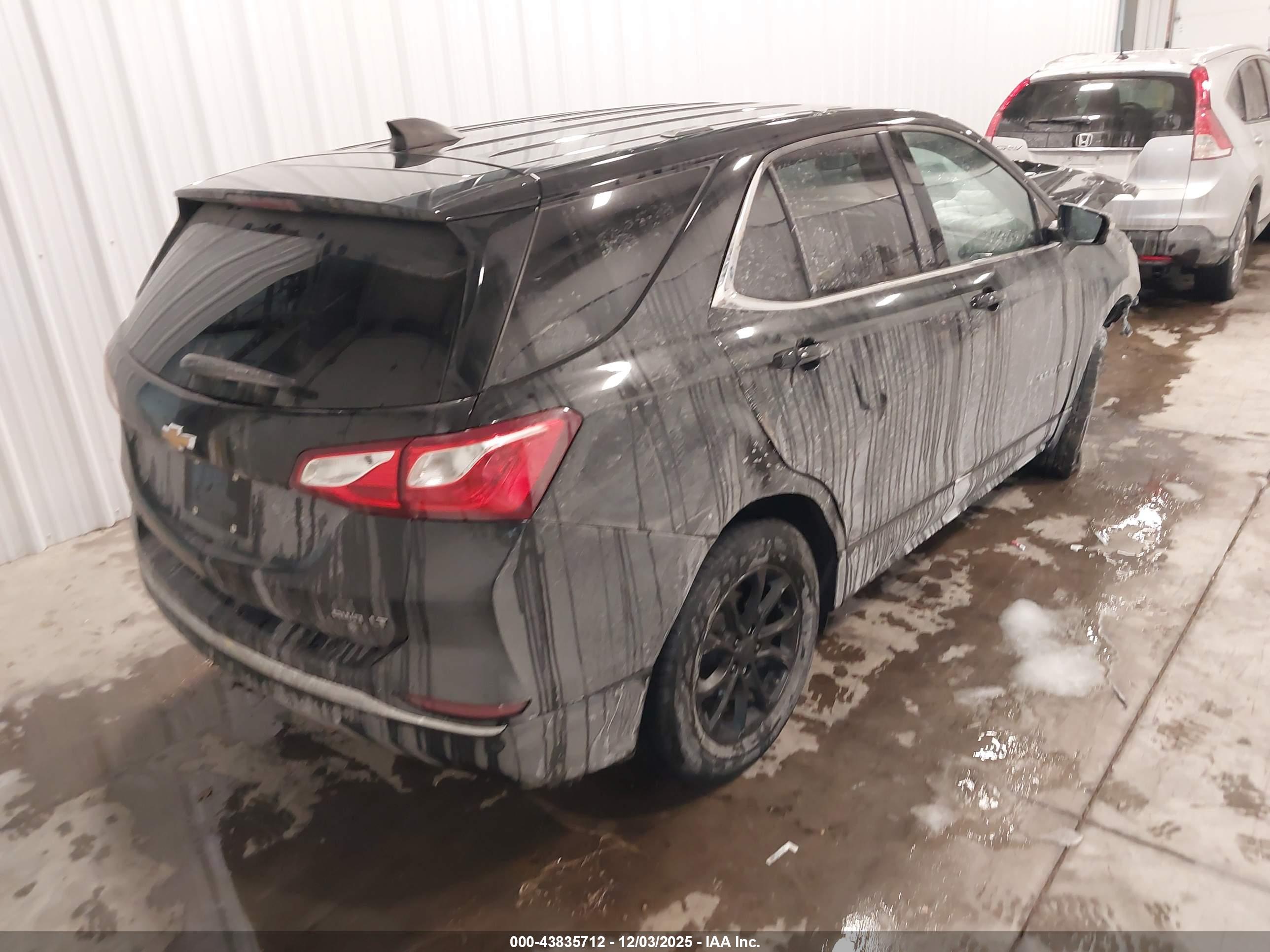 CHEVROLET EQUINOX image 4