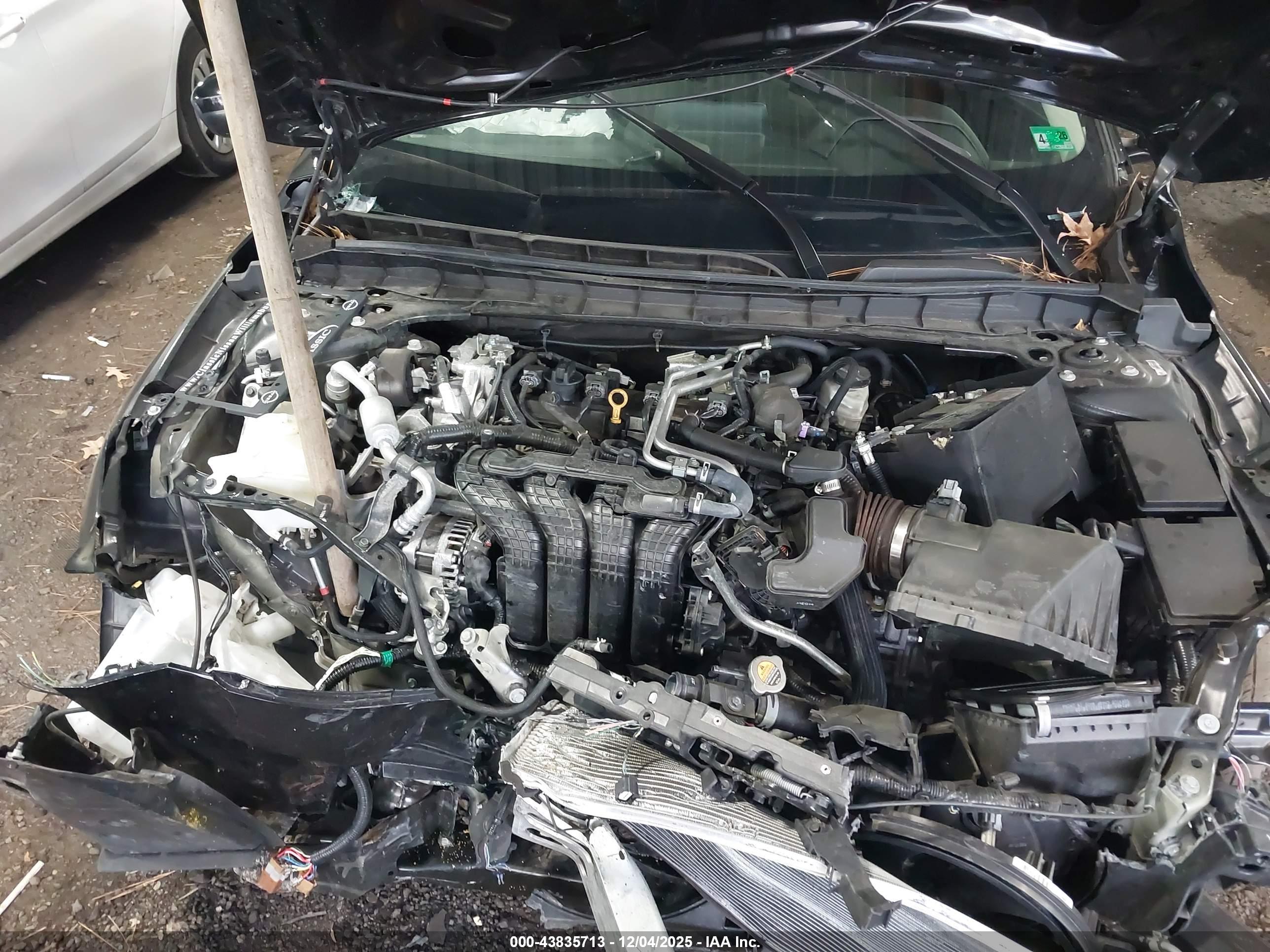 NISSAN ALTIMA image 10