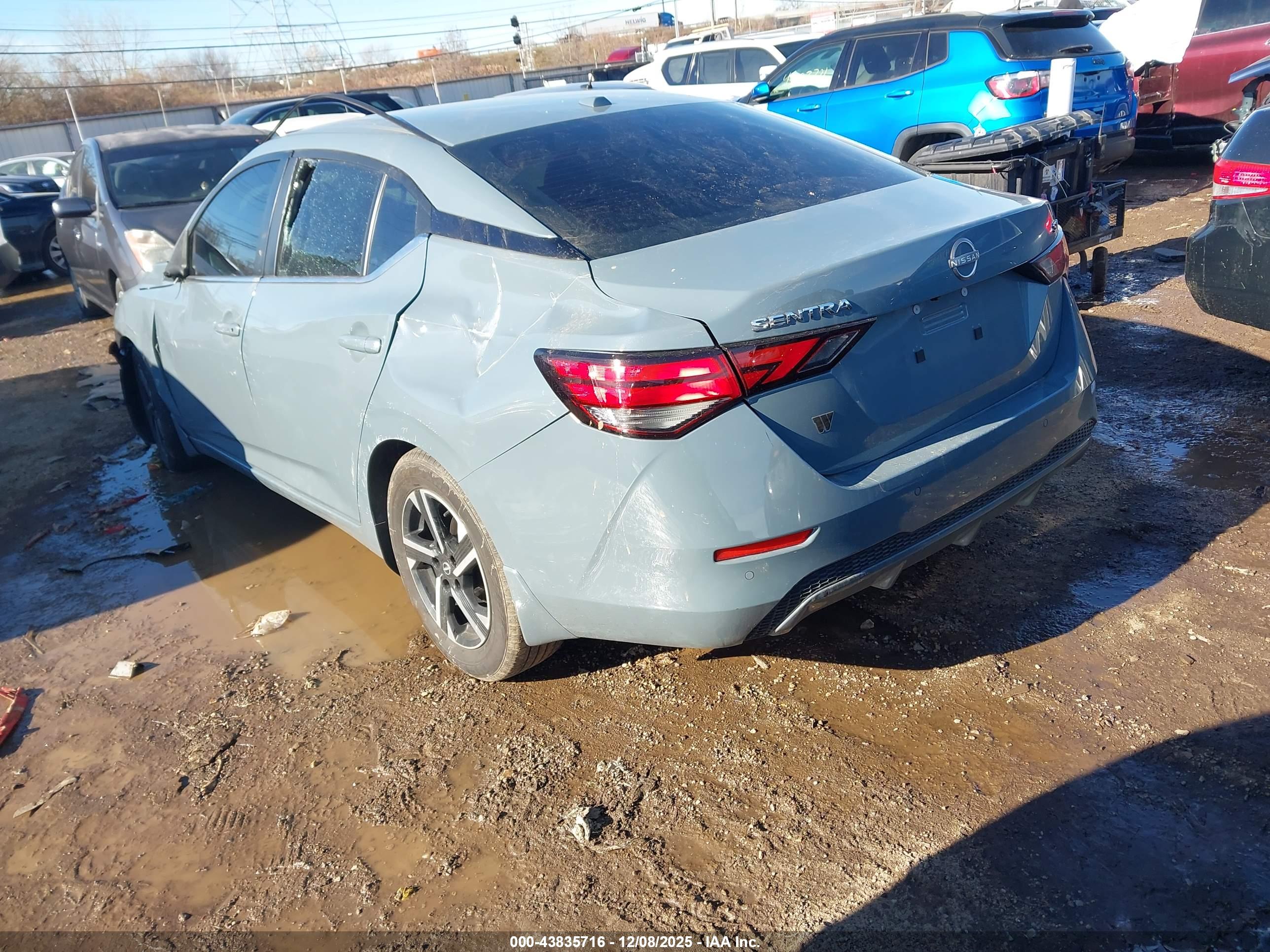 NISSAN SENTRA image 3
