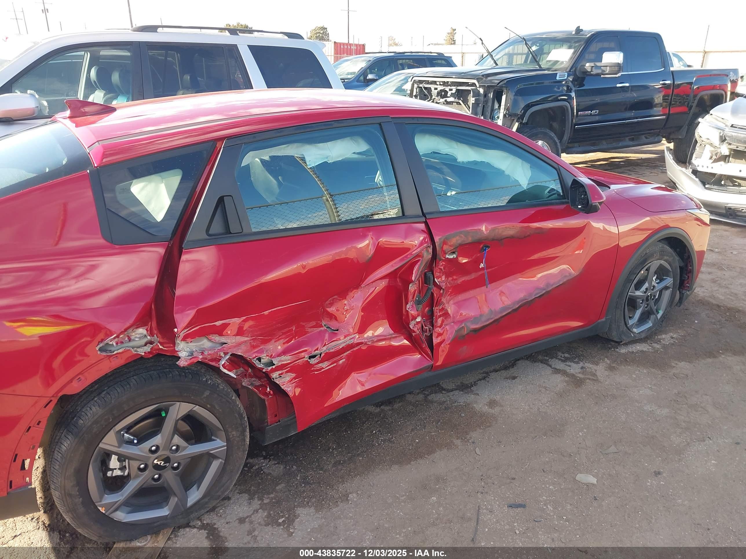 KIA K4 image 6