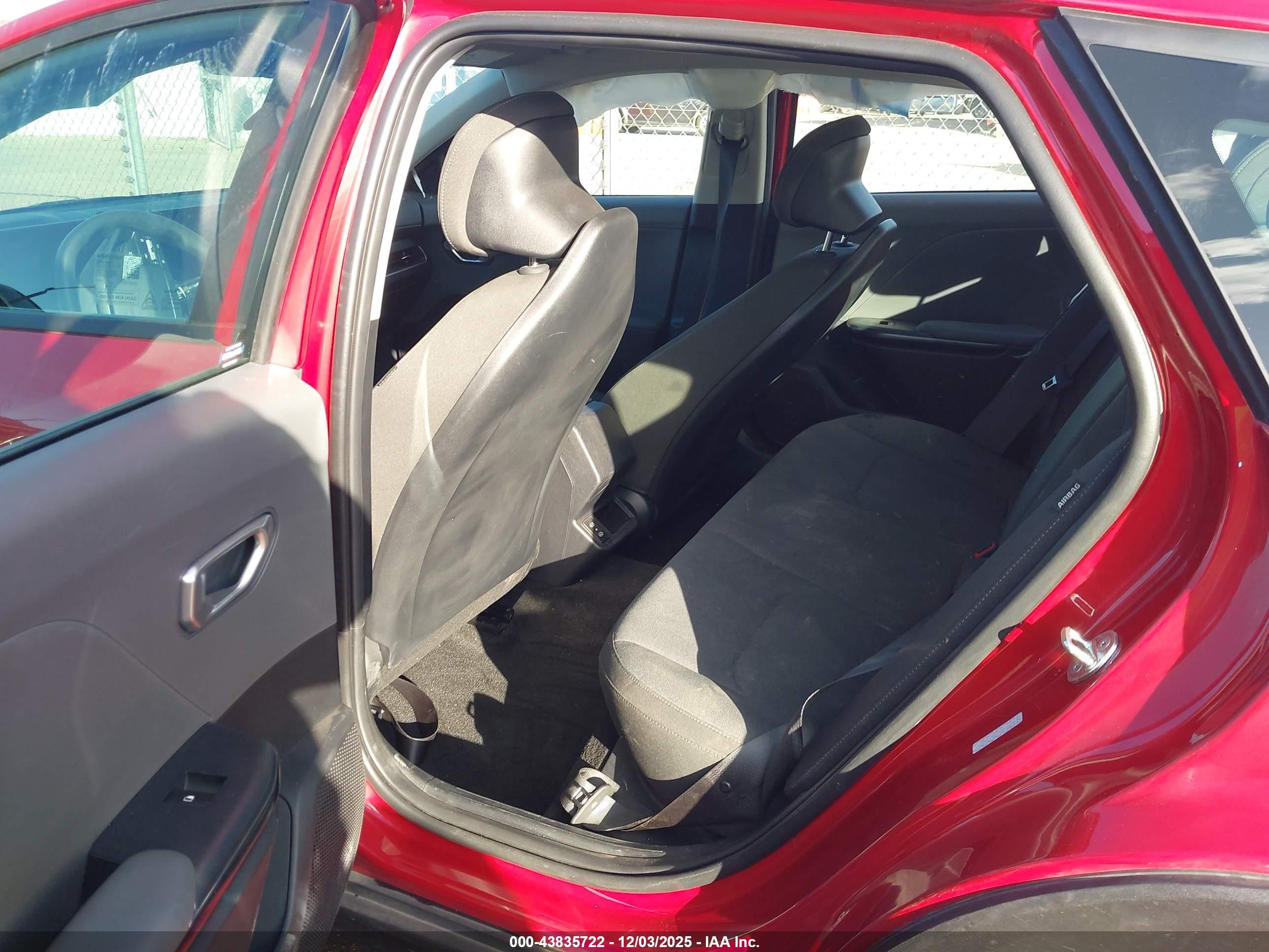 KIA K4 image 8