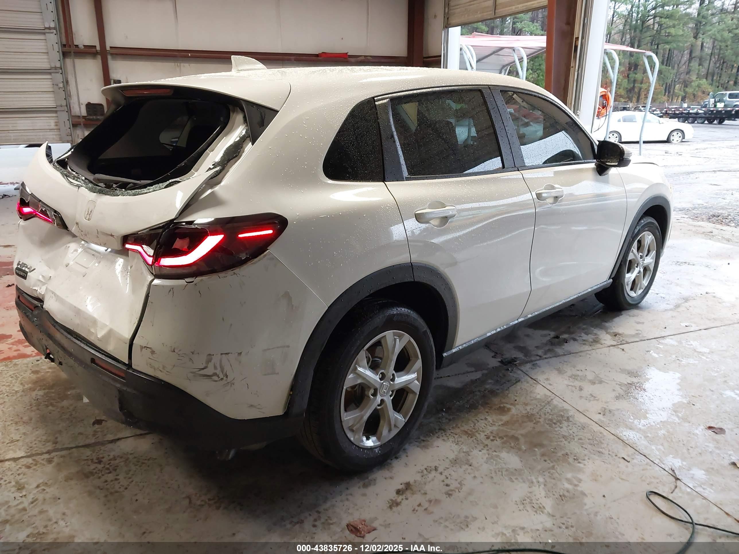 HONDA HR-V image 4