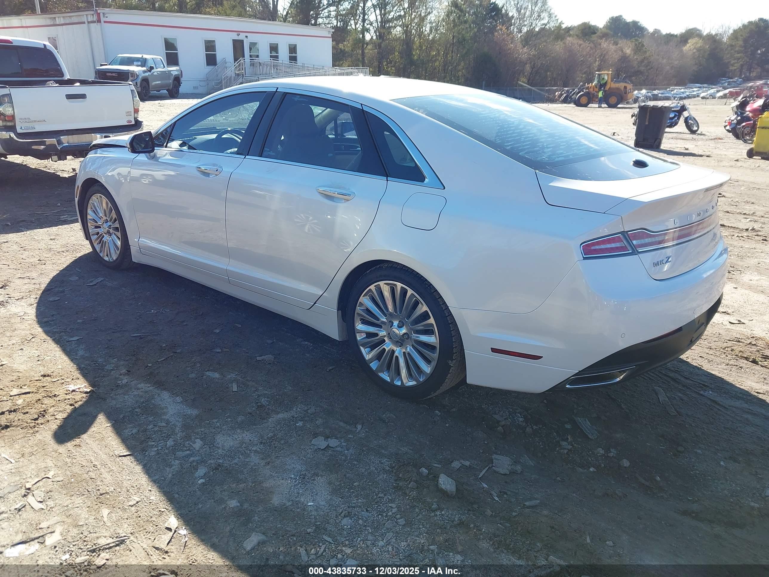 LINCOLN MKZ image 3