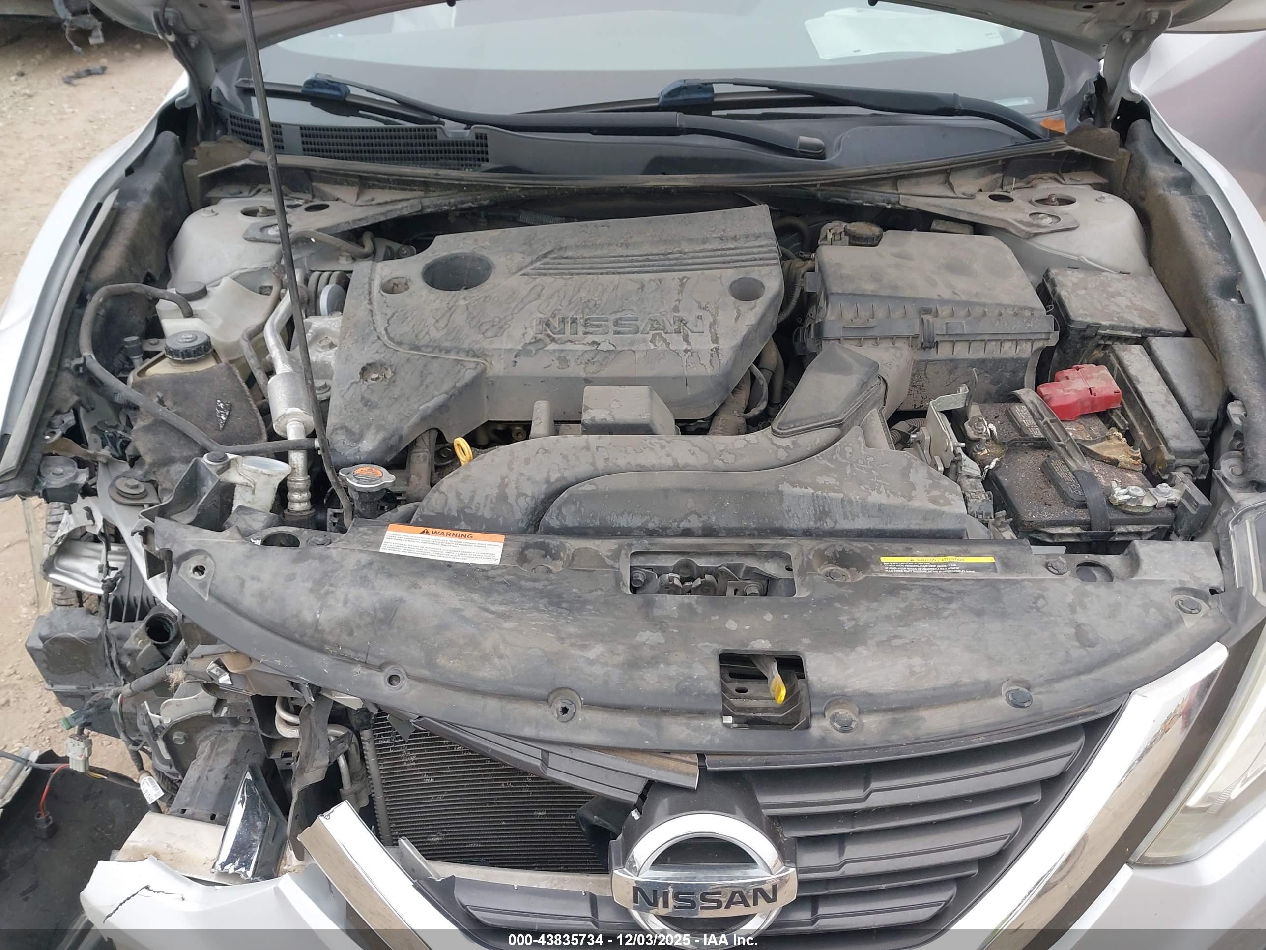 NISSAN ALTIMA image 10