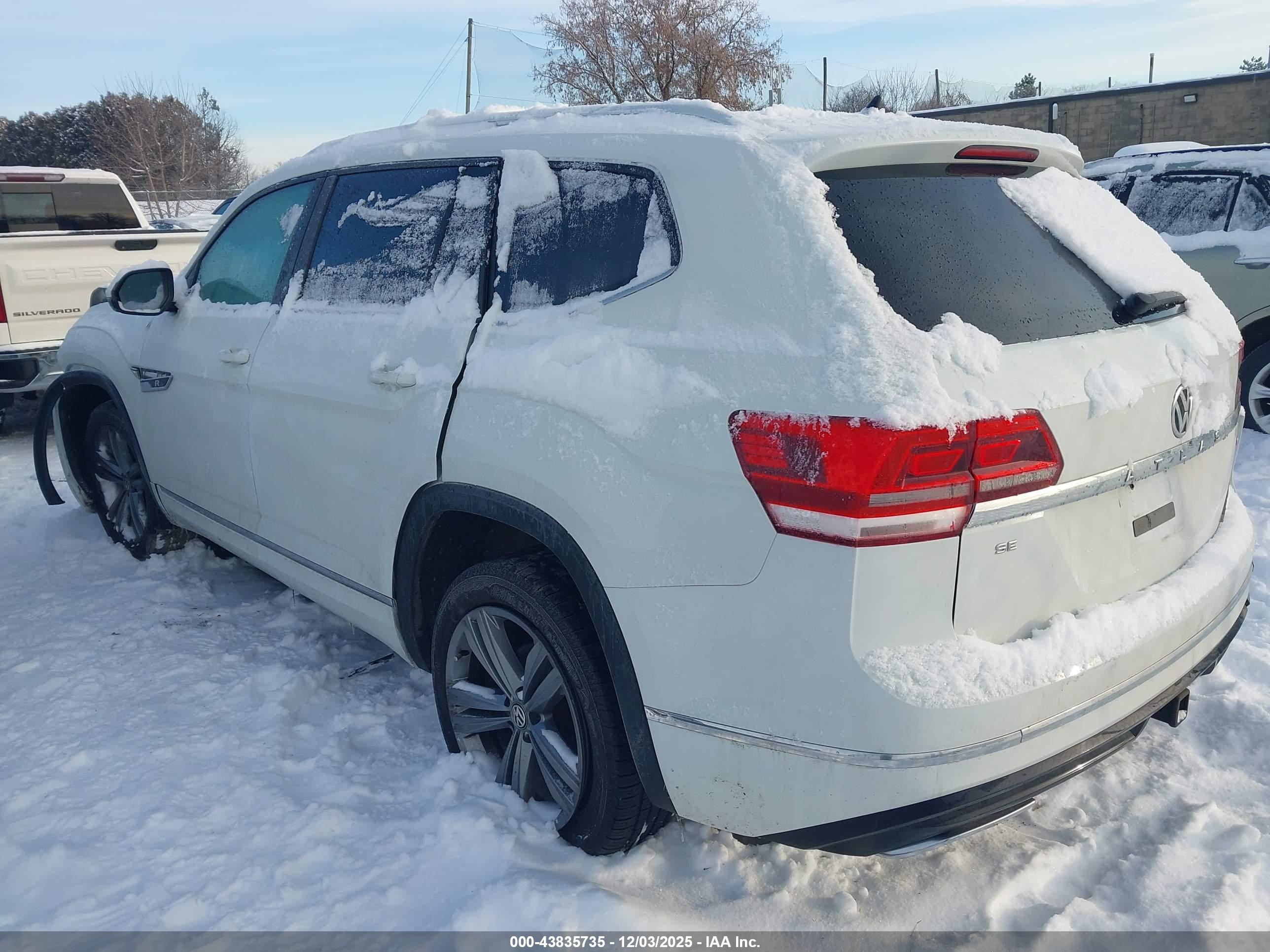 VOLKSWAGEN ATLAS image 3