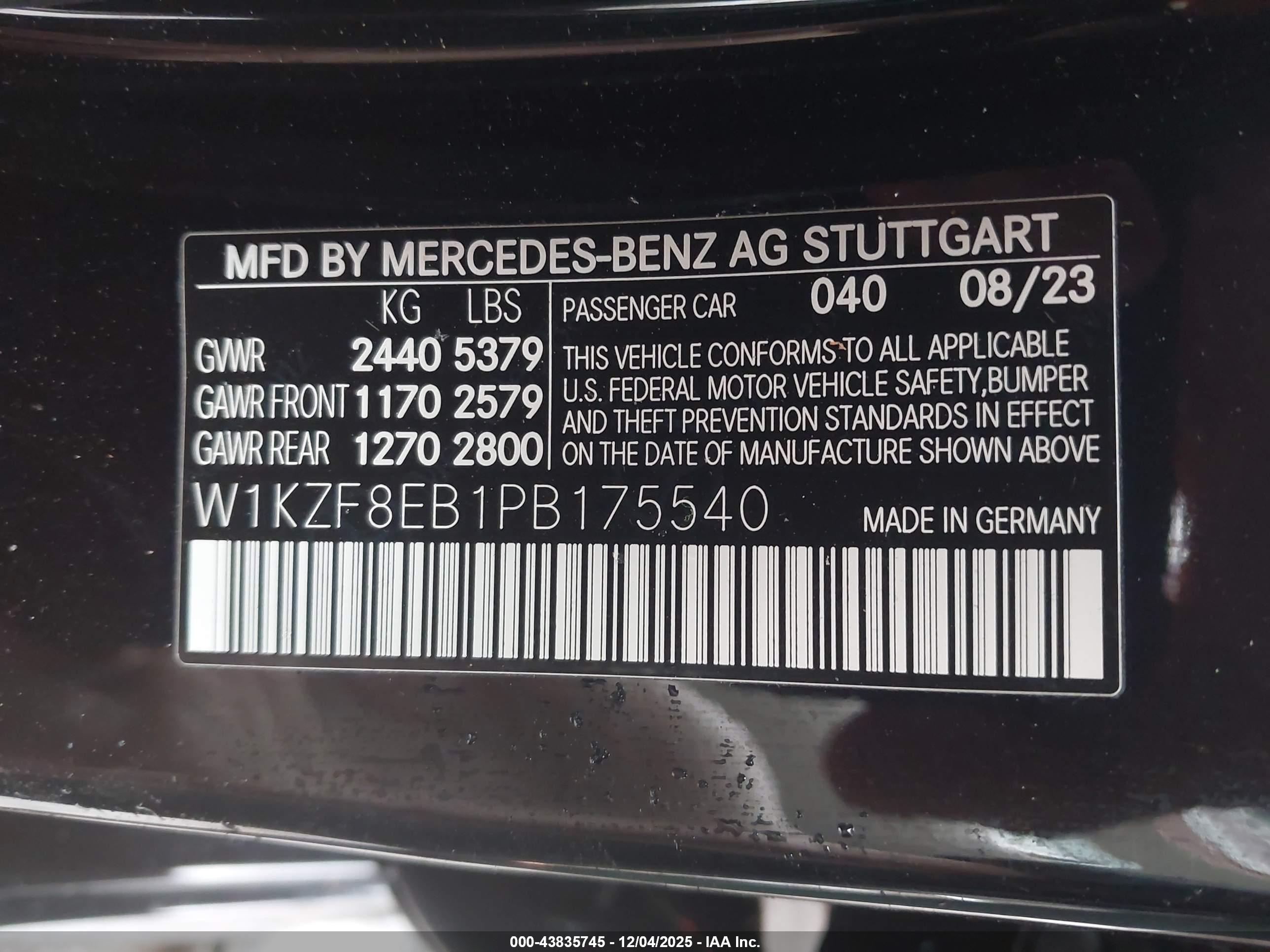 MERCEDES-BENZ E image 9