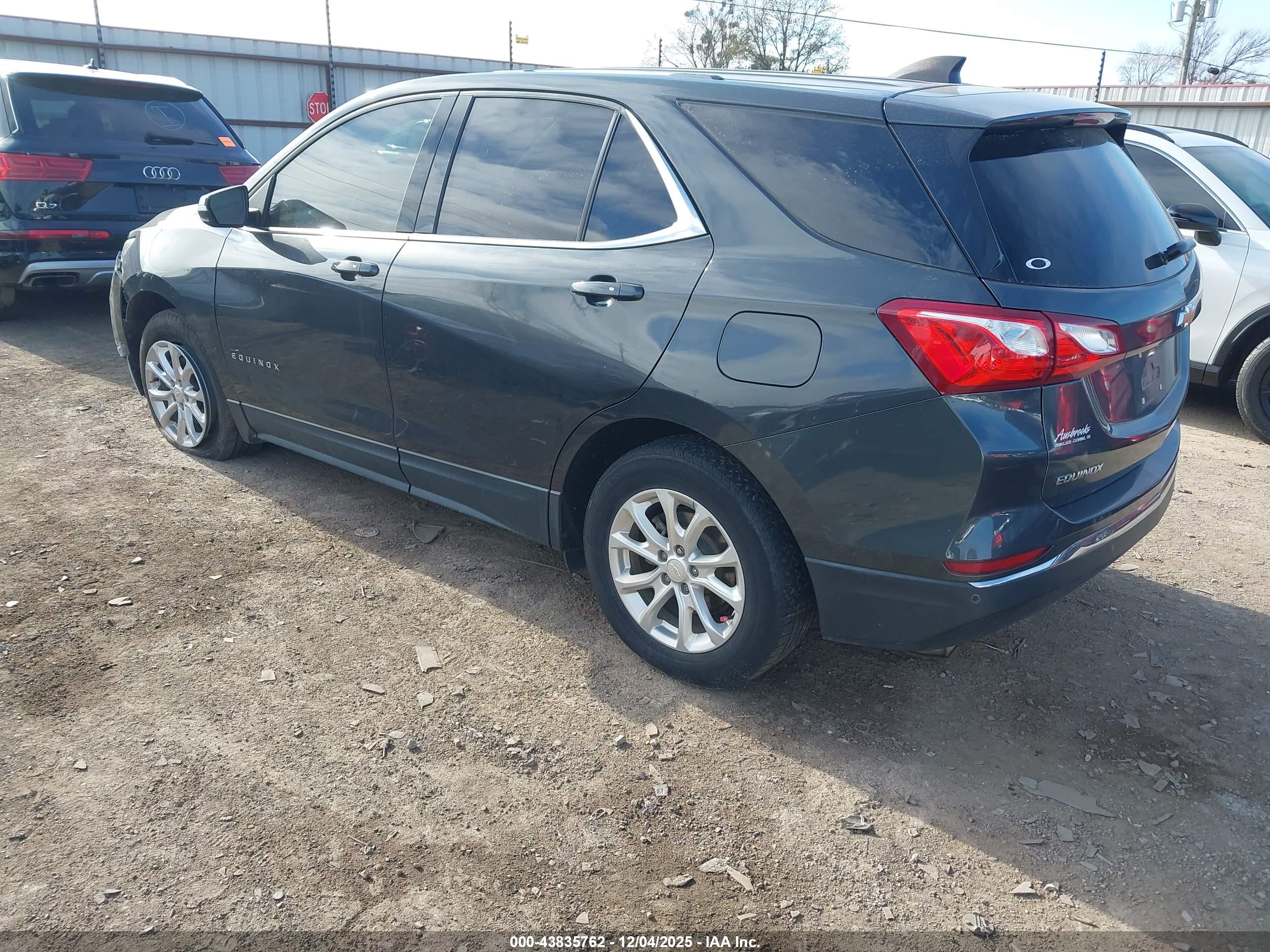 CHEVROLET EQUINOX image 3
