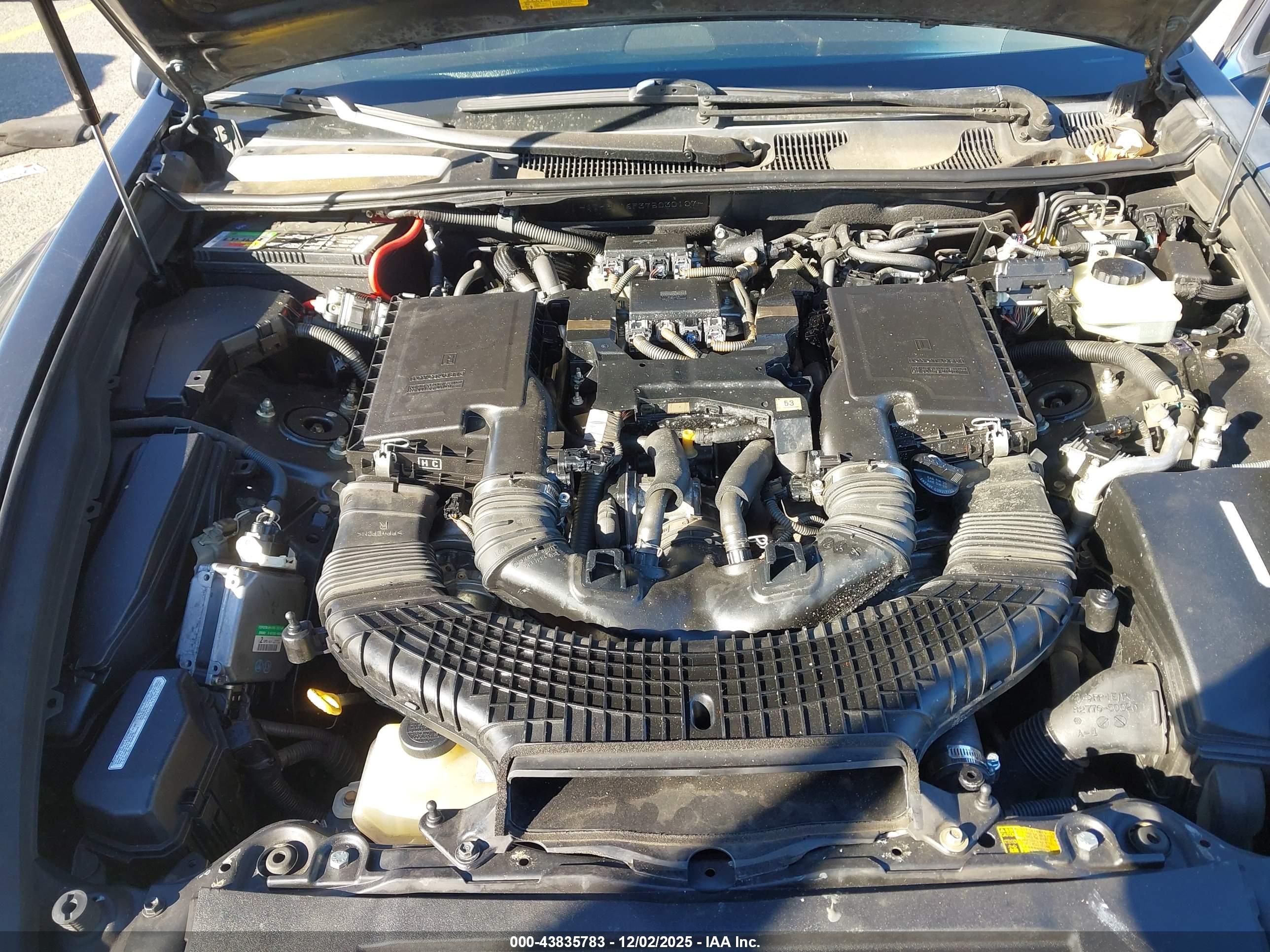 LEXUS LS image 10