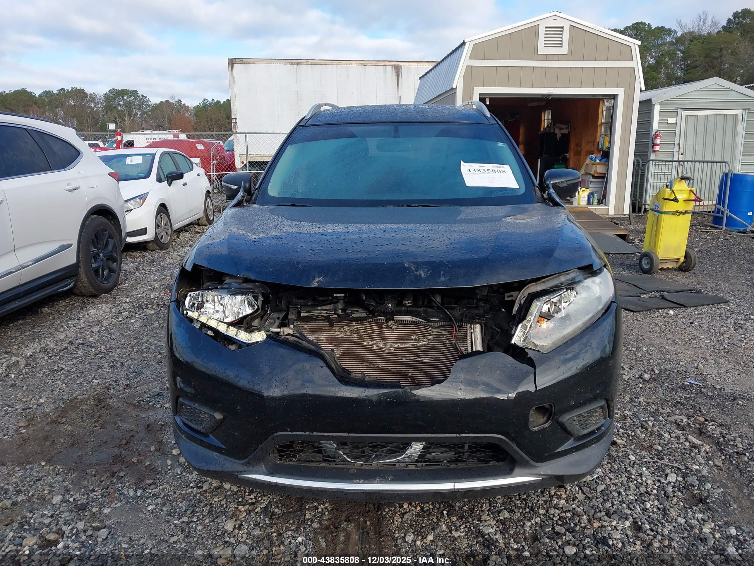 NISSAN ROGUE image 6