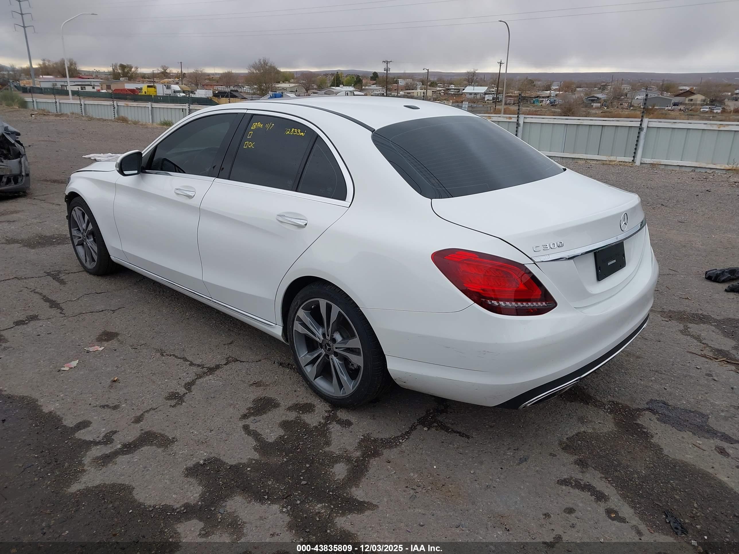 MERCEDES-BENZ C image 3