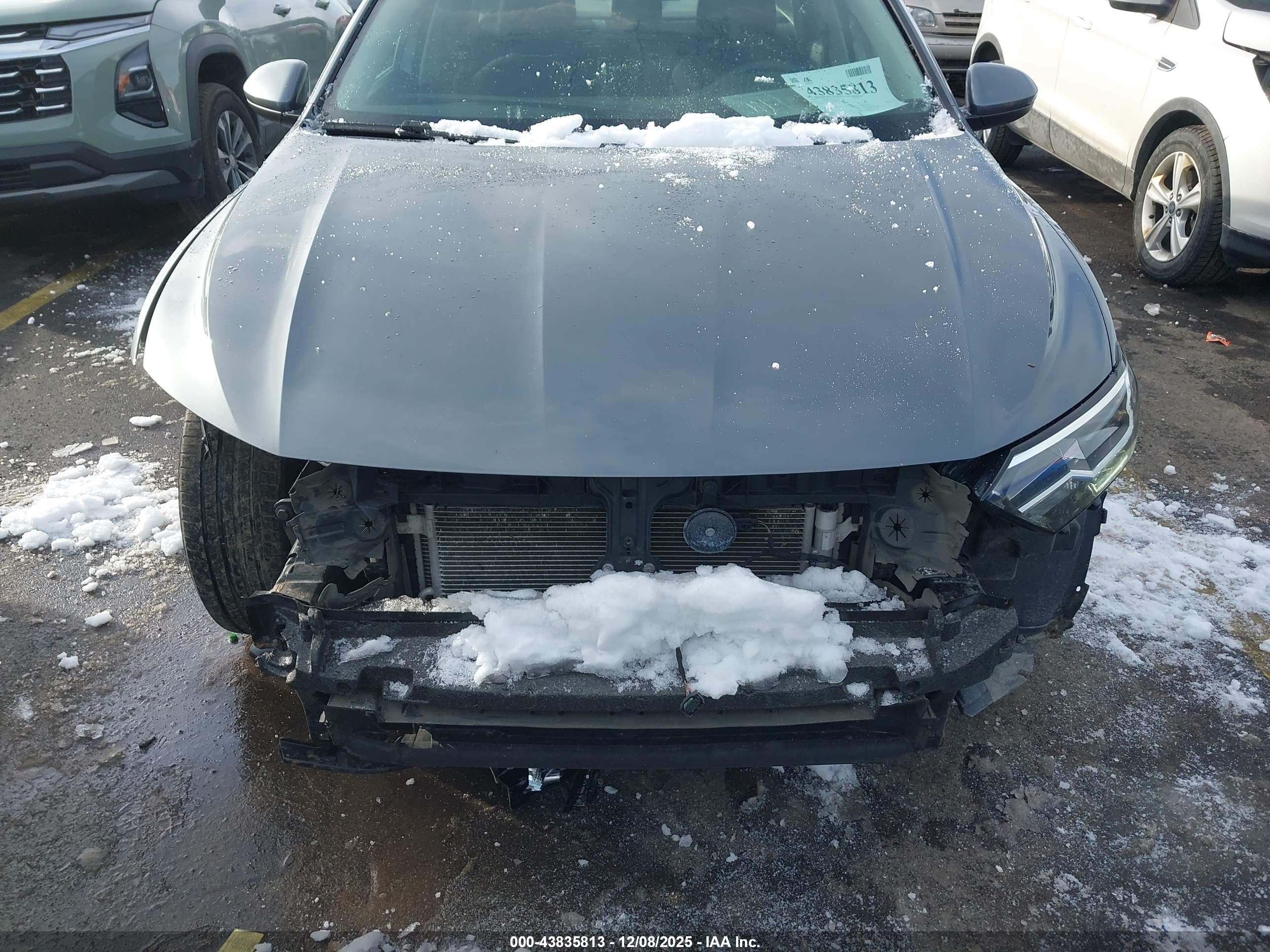 VOLKSWAGEN JETTA image 6