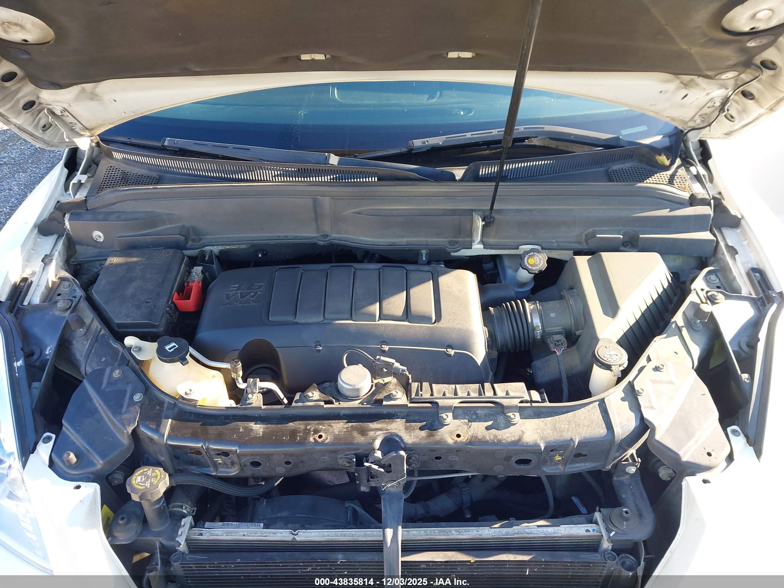 BUICK ENCLAVE image 10
