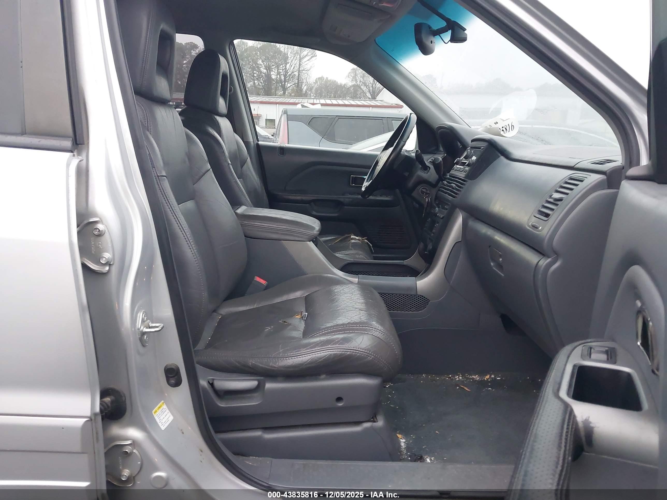 HONDA PILOT image 5