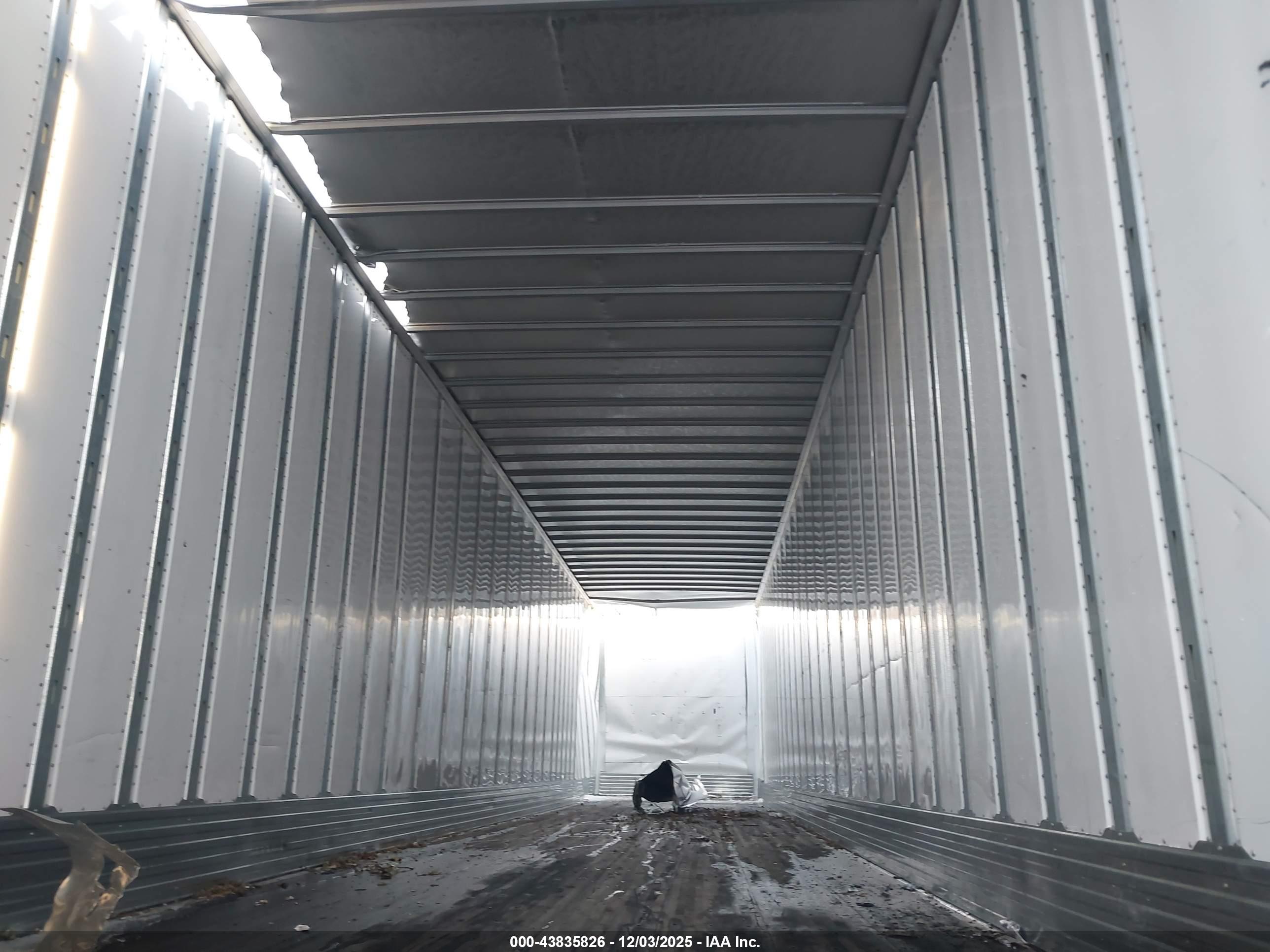 UTILITY TRAILER image 5