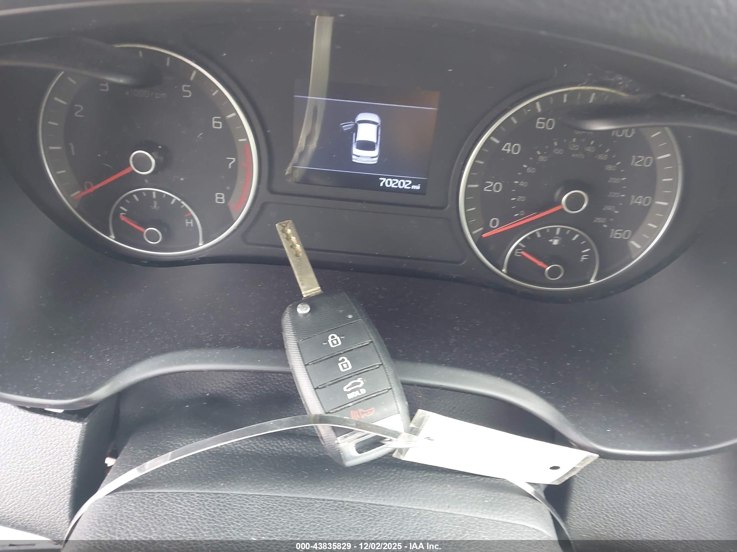KIA OPTIMA image 11