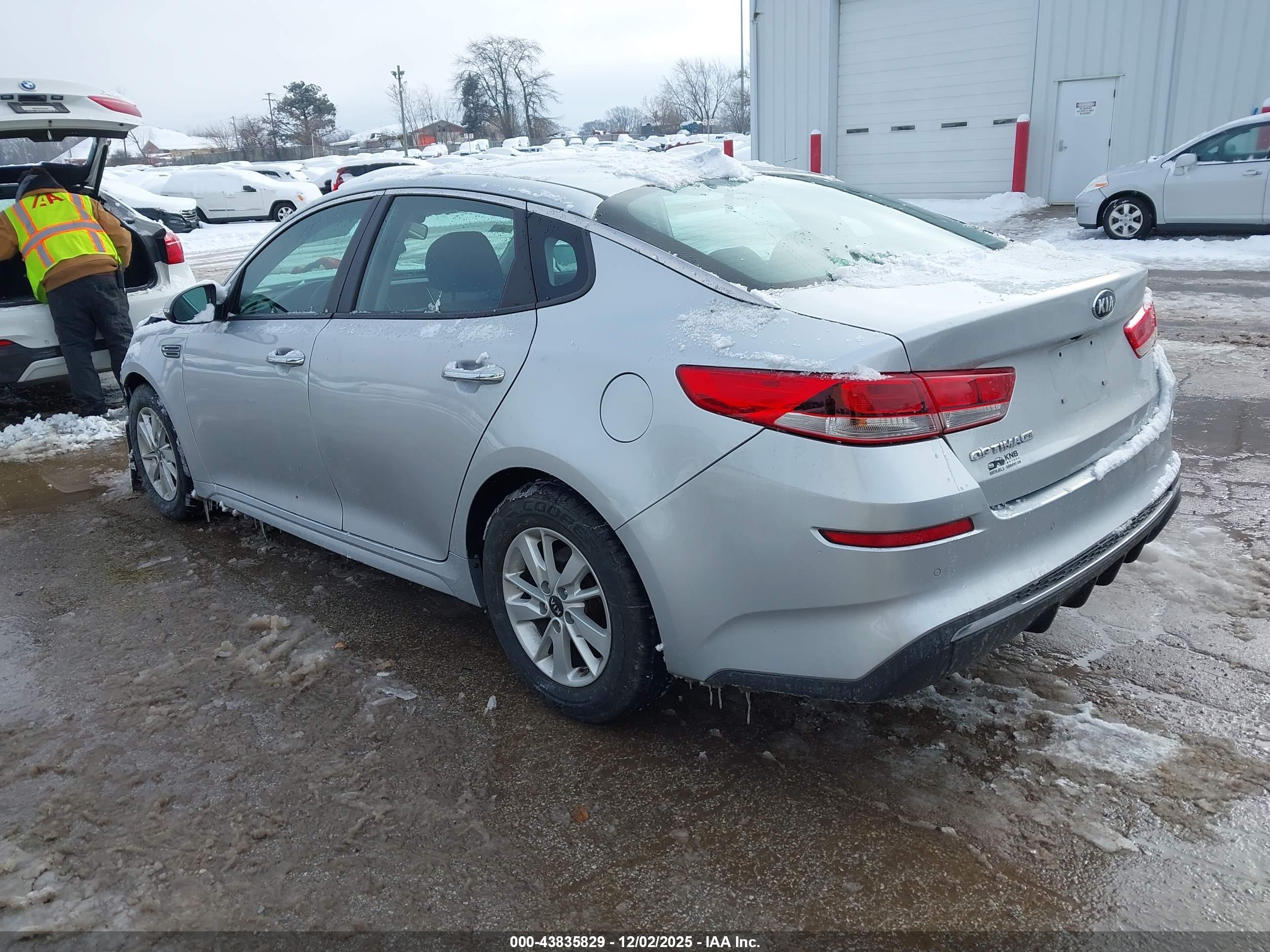 KIA OPTIMA image 3