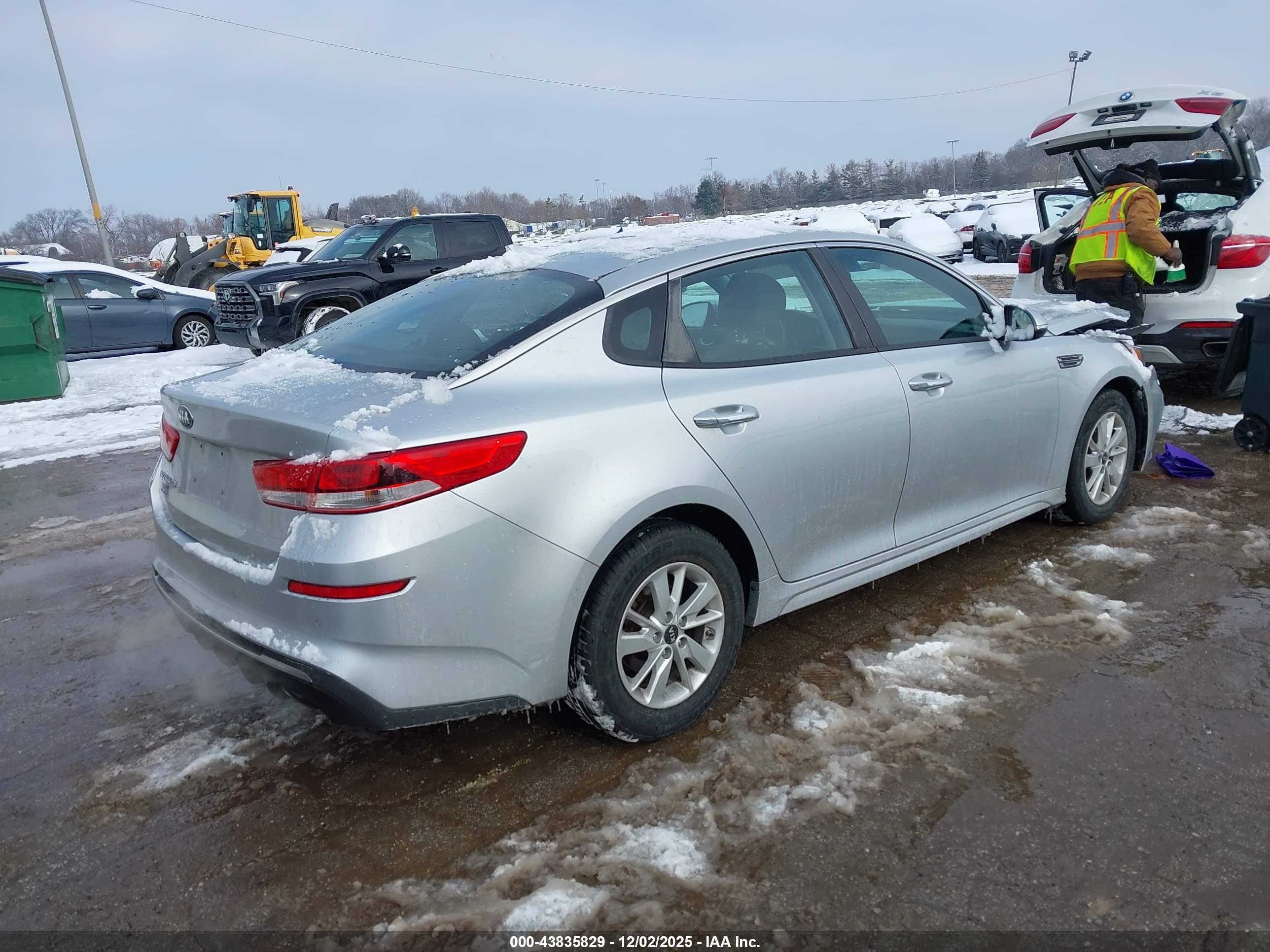 KIA OPTIMA image 4
