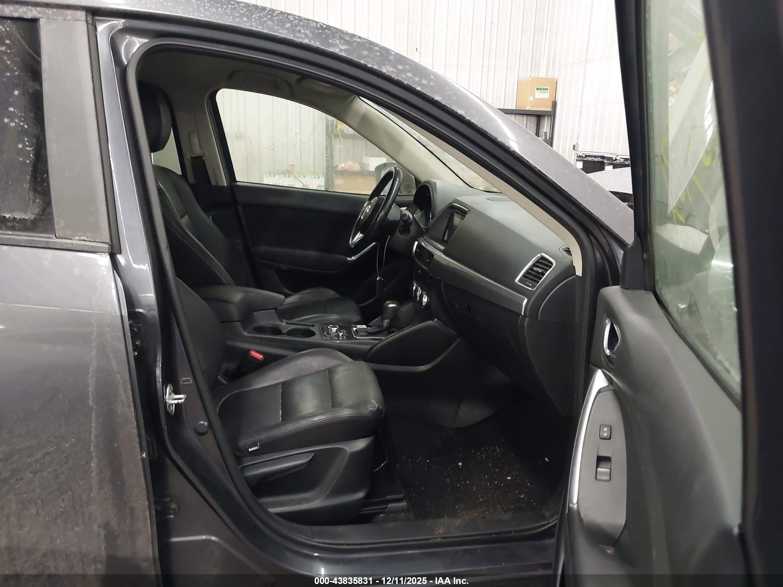 MAZDA CX-5 image 5