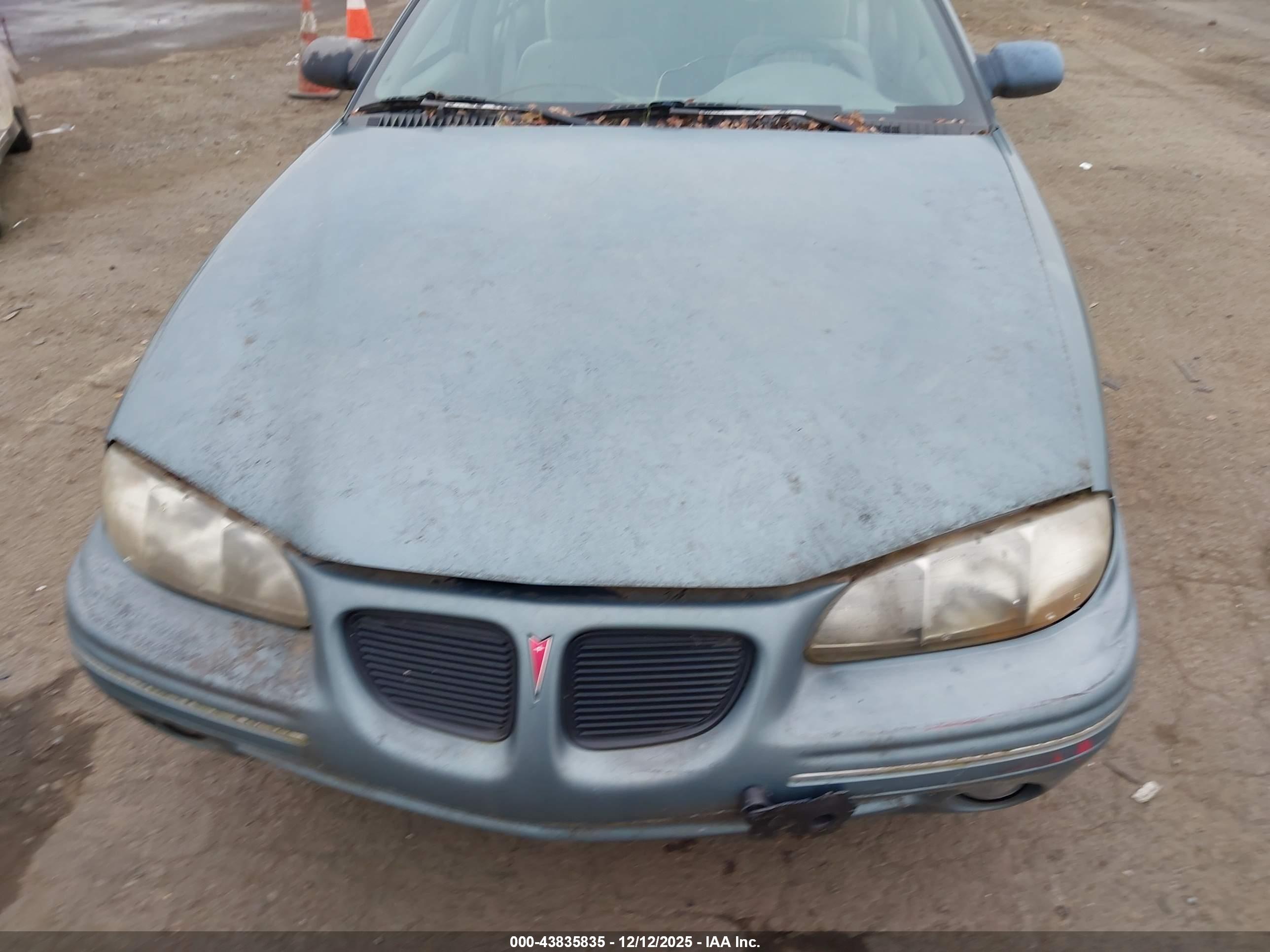 PONTIAC GRAND image 6