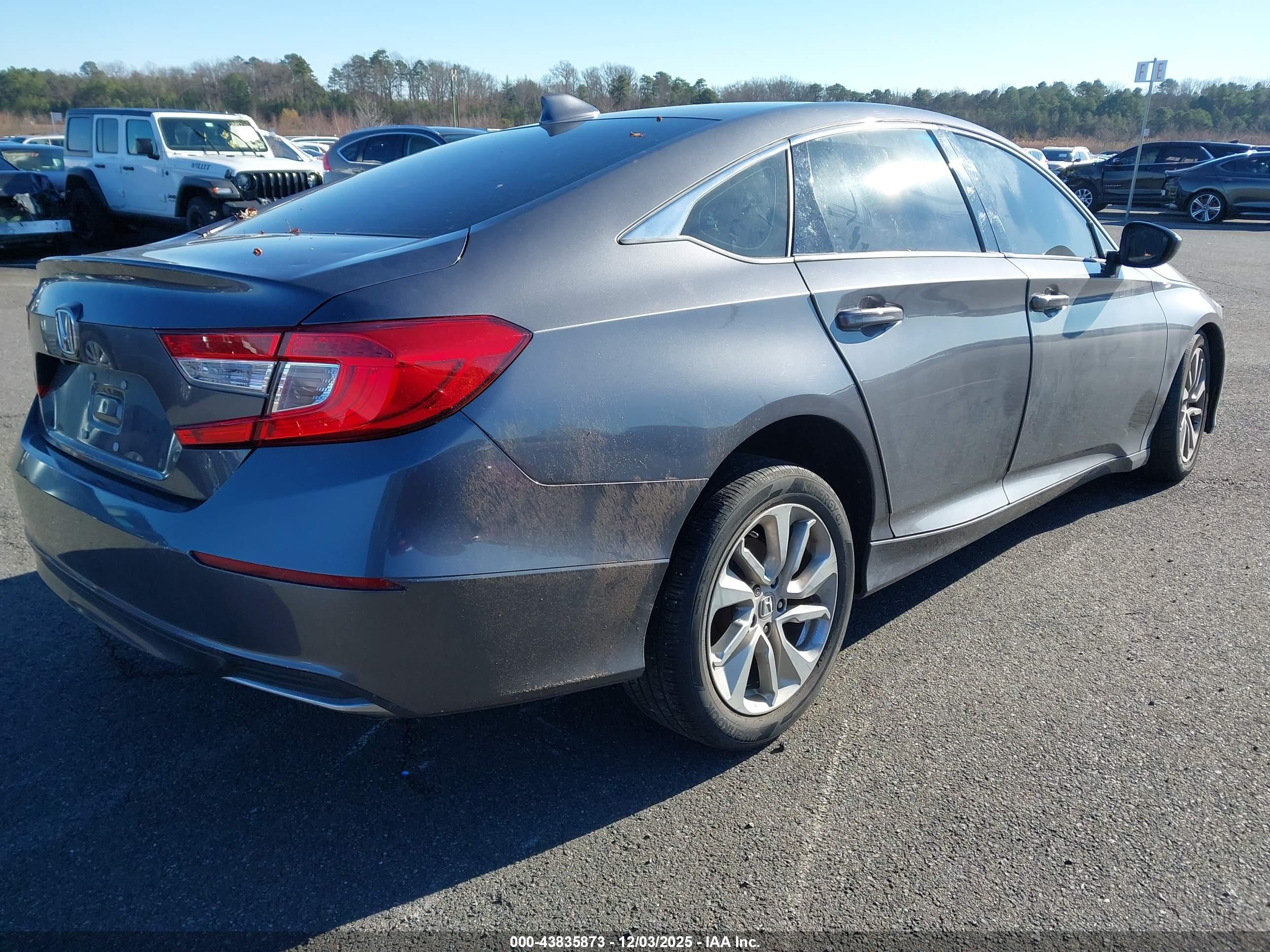 HONDA ACCORD image 4
