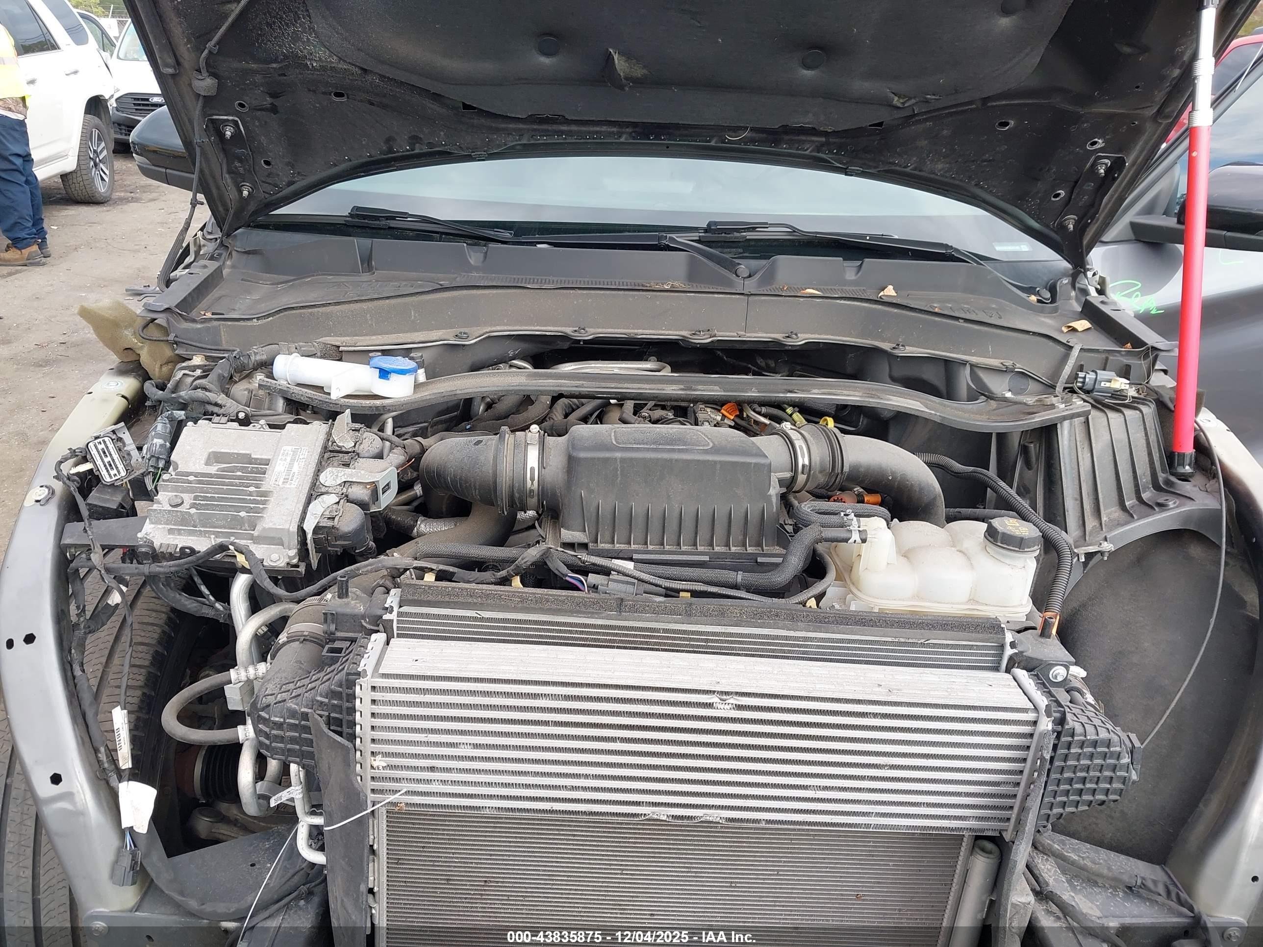 FORD EXPLORER image 10