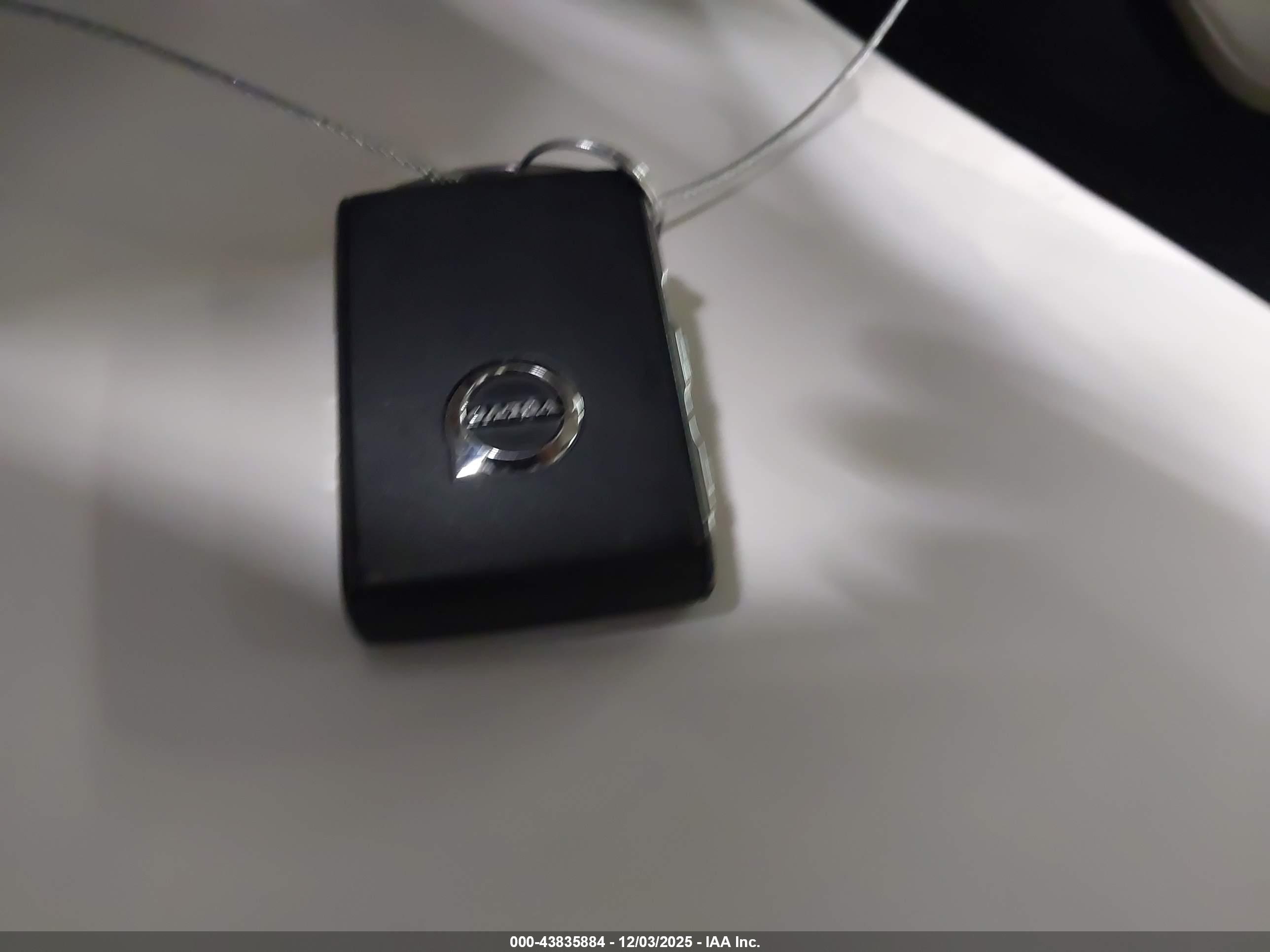 VOLVO XC90 image 11