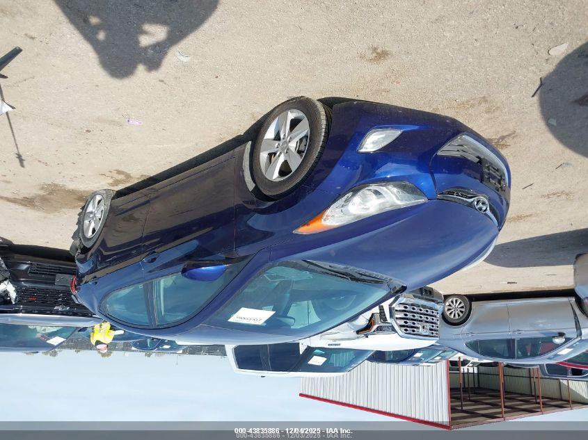 HYUNDAI ELANTRA image 2