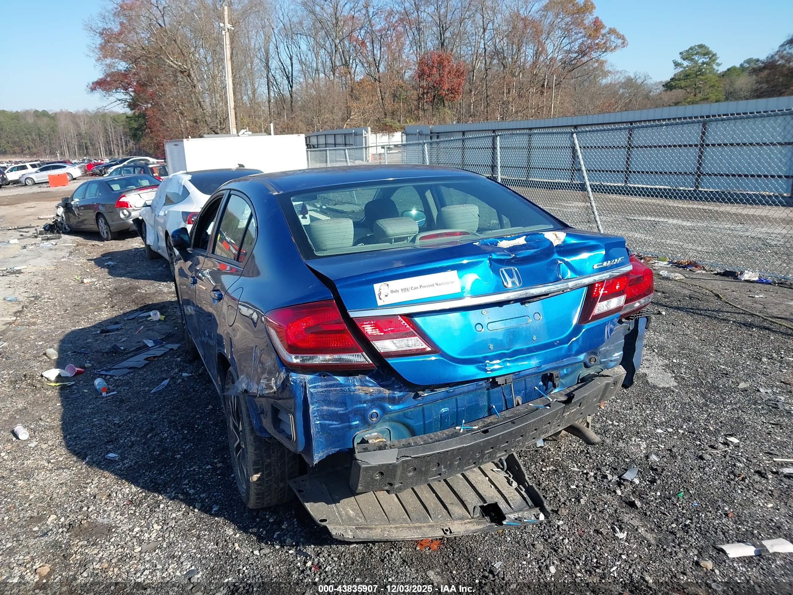HONDA CIVIC image 3