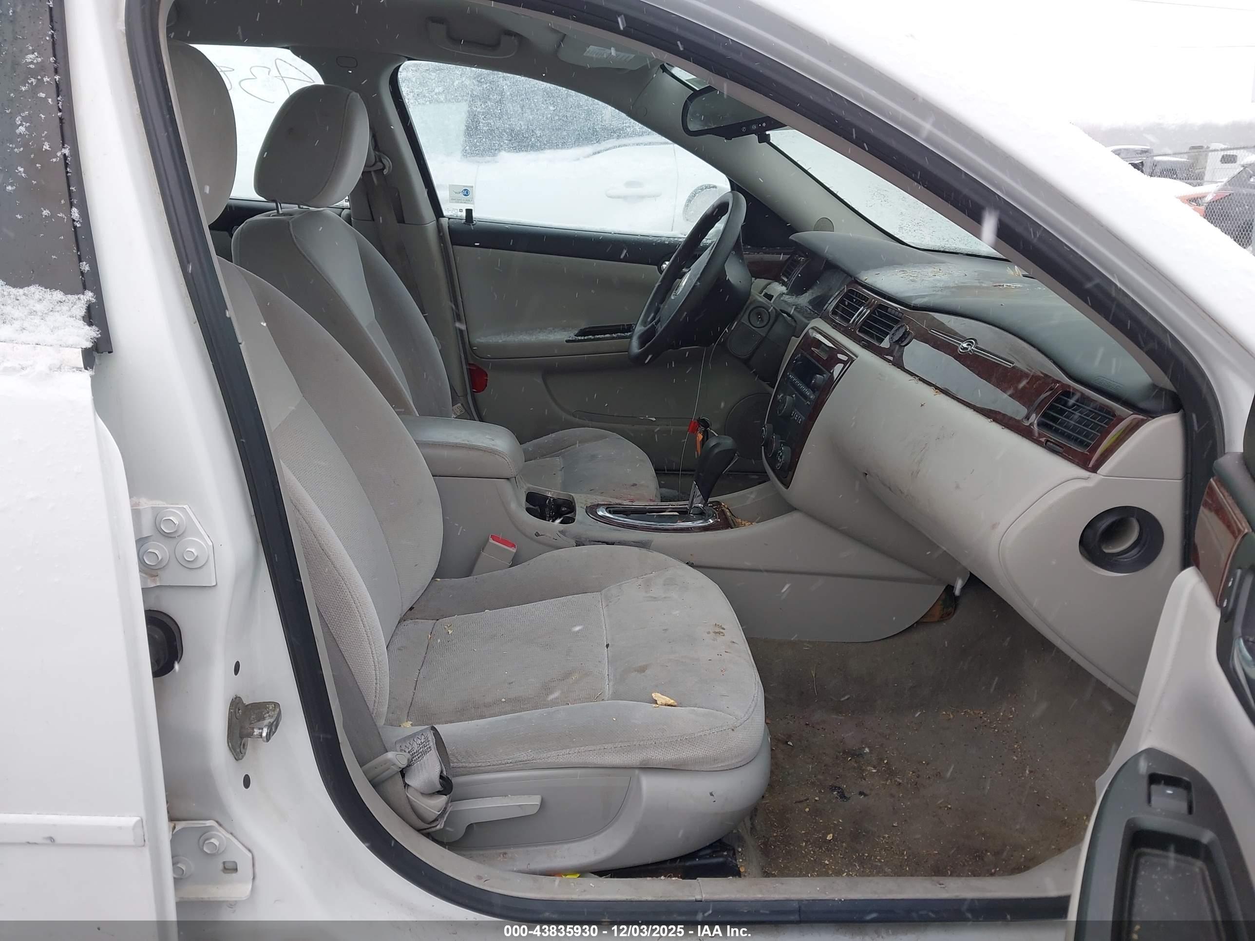 CHEVROLET IMPALA image 5