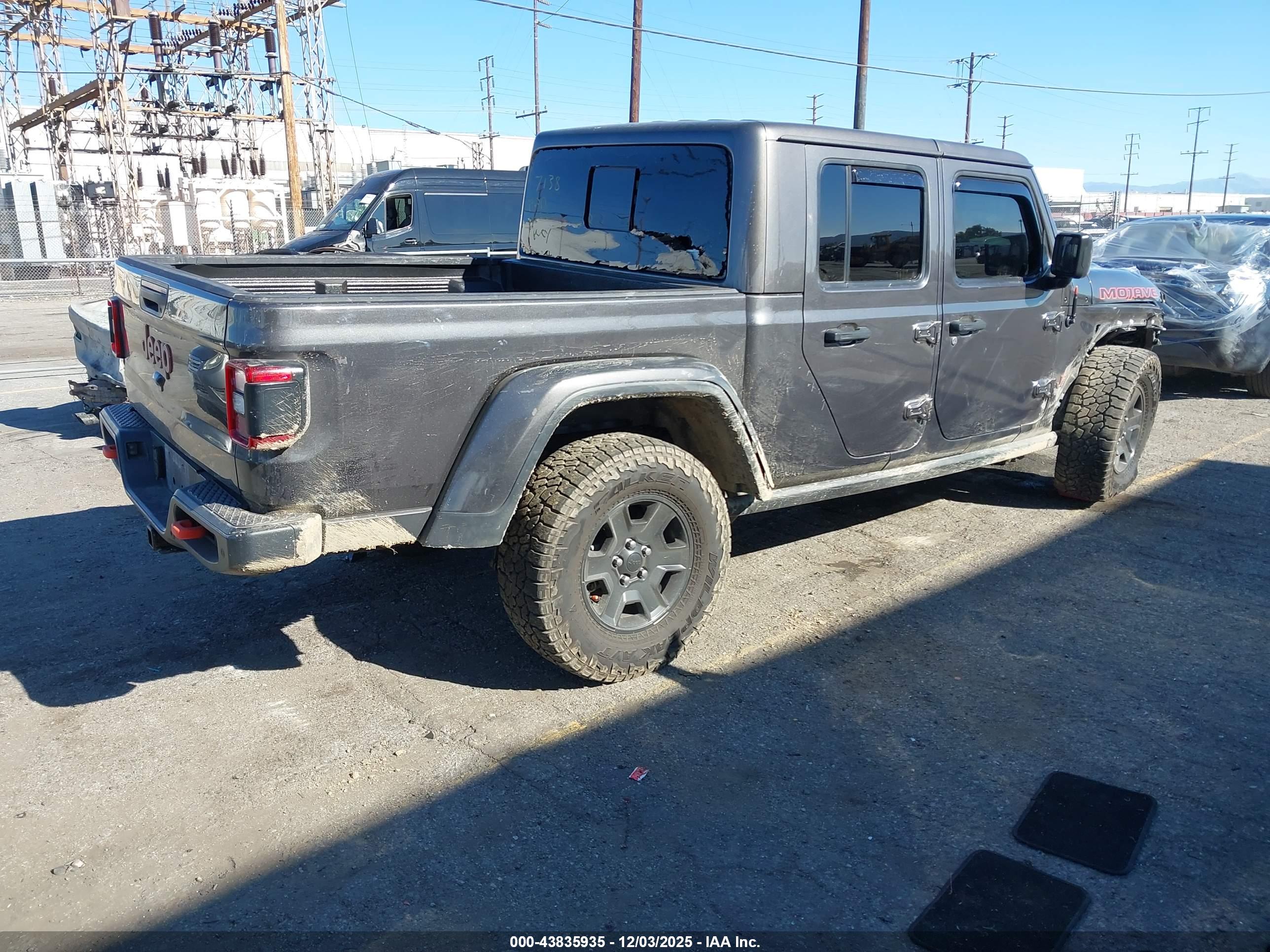 JEEP GLADIATOR image 4